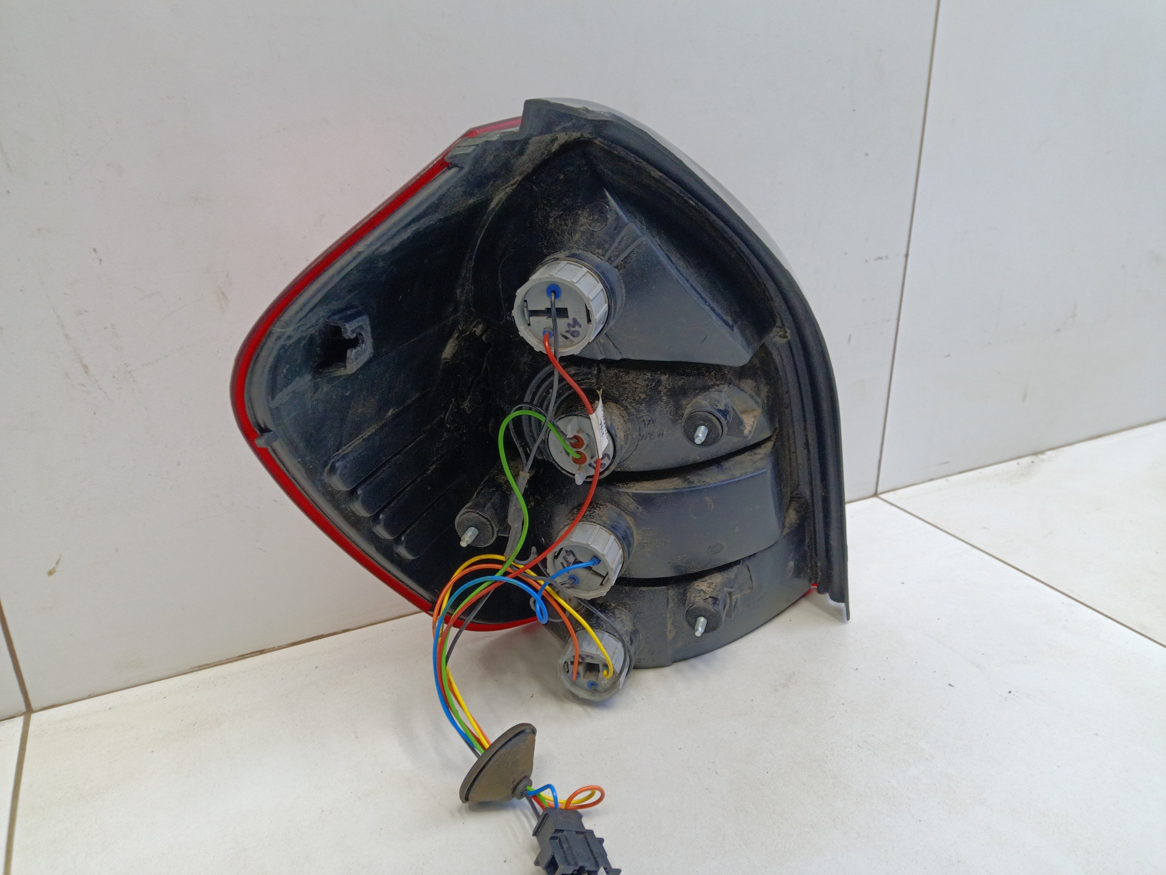 Фонарь задний правый Lada Kalina 2 Wagon