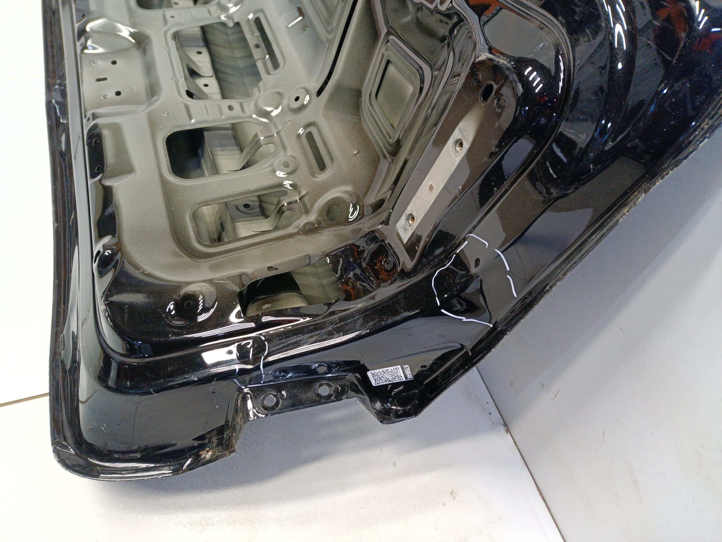 Крышка багажника Geely Preface