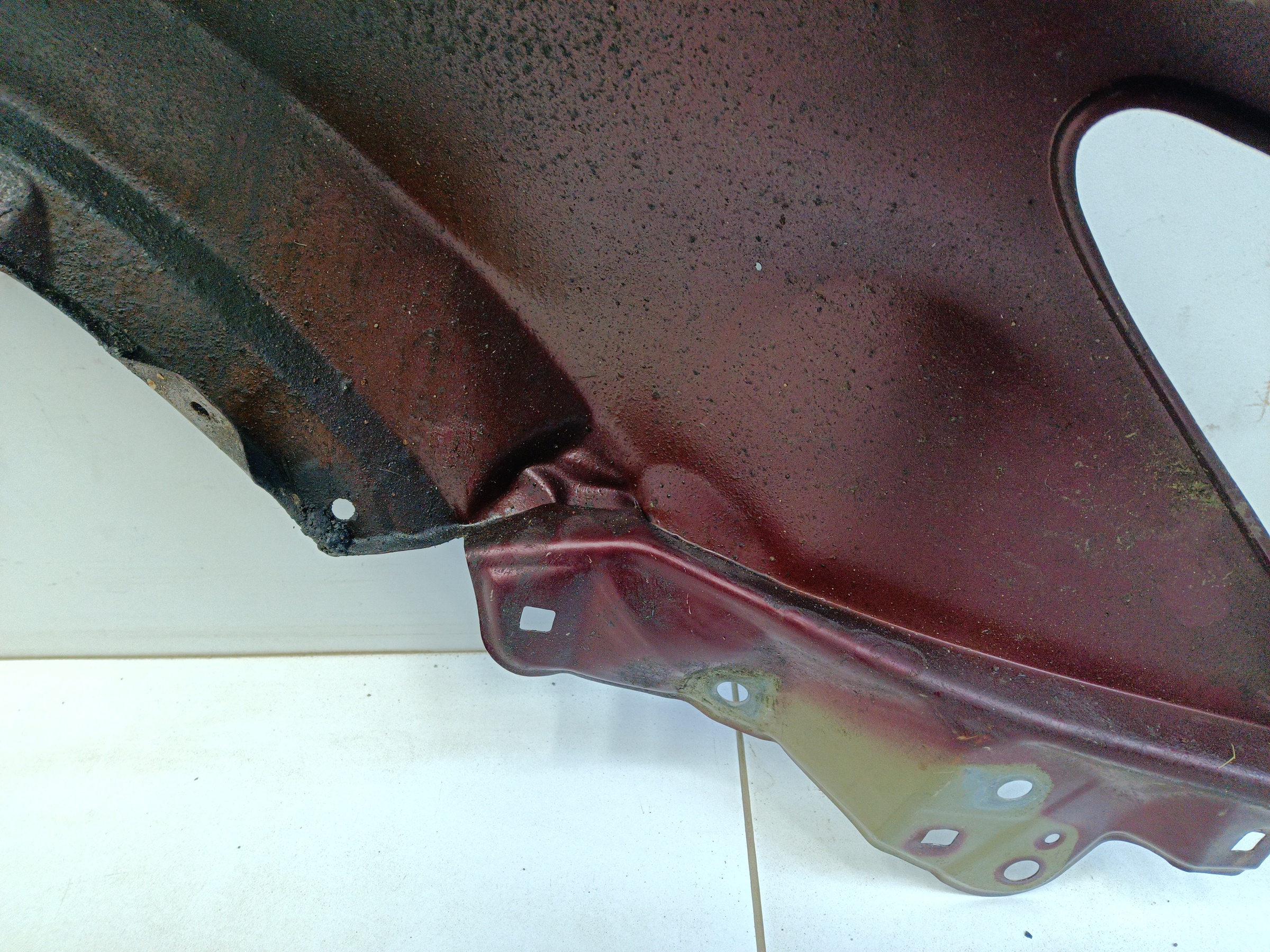 Крыло переднее левое Toyota RAV4 CA40