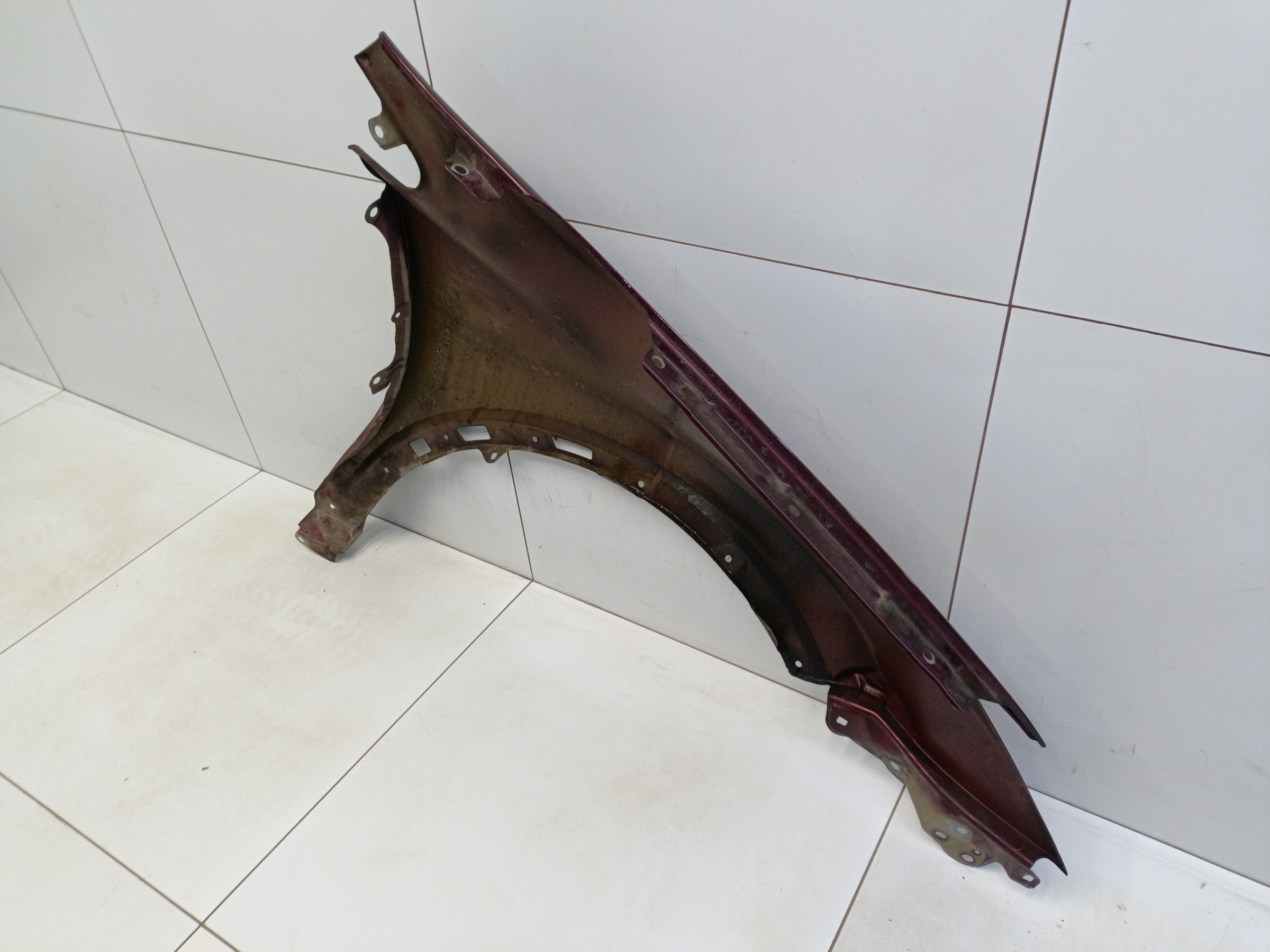 Крыло переднее левое Toyota RAV4 CA40