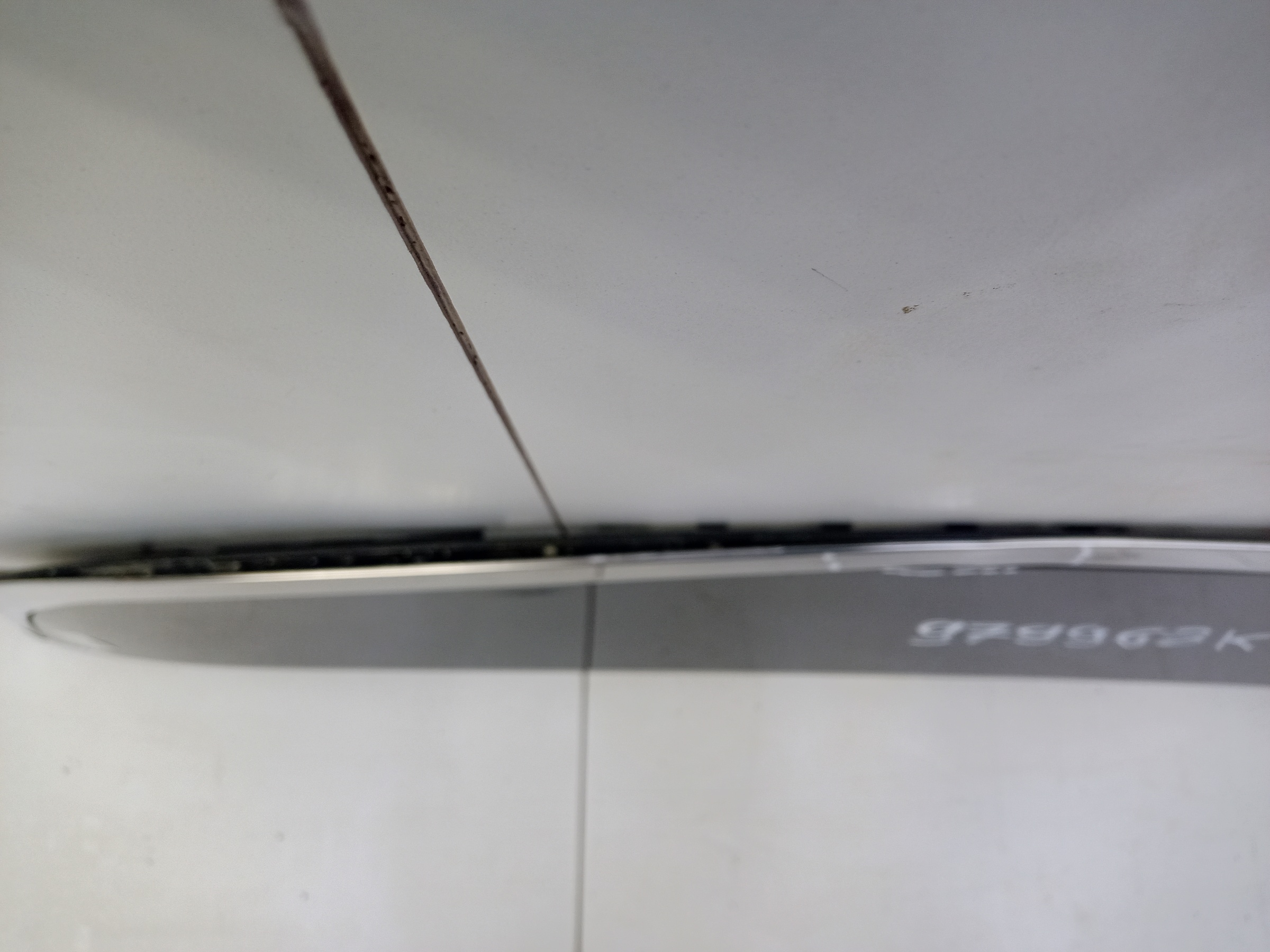 Накладка крышки багажника Kia K5 3