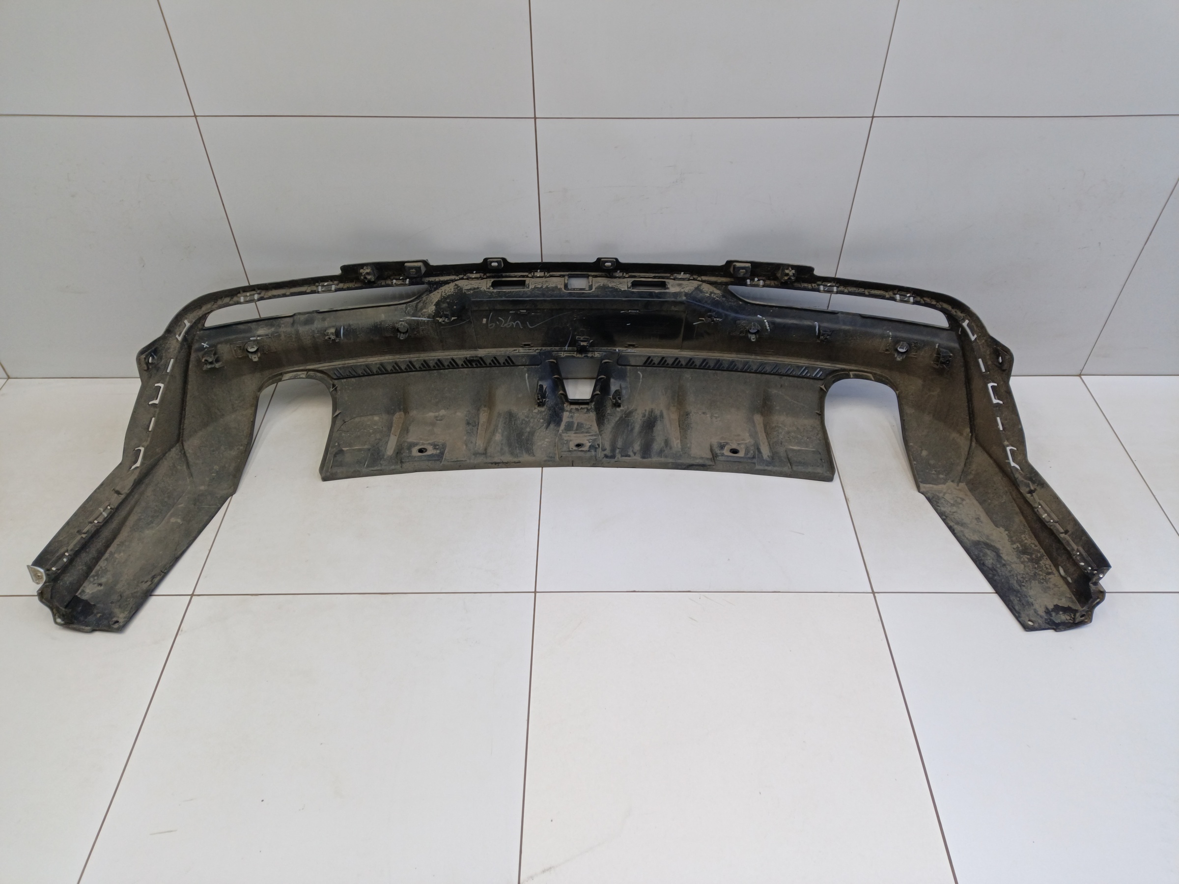 Бампер задний нижняя часть Changan UNI-V