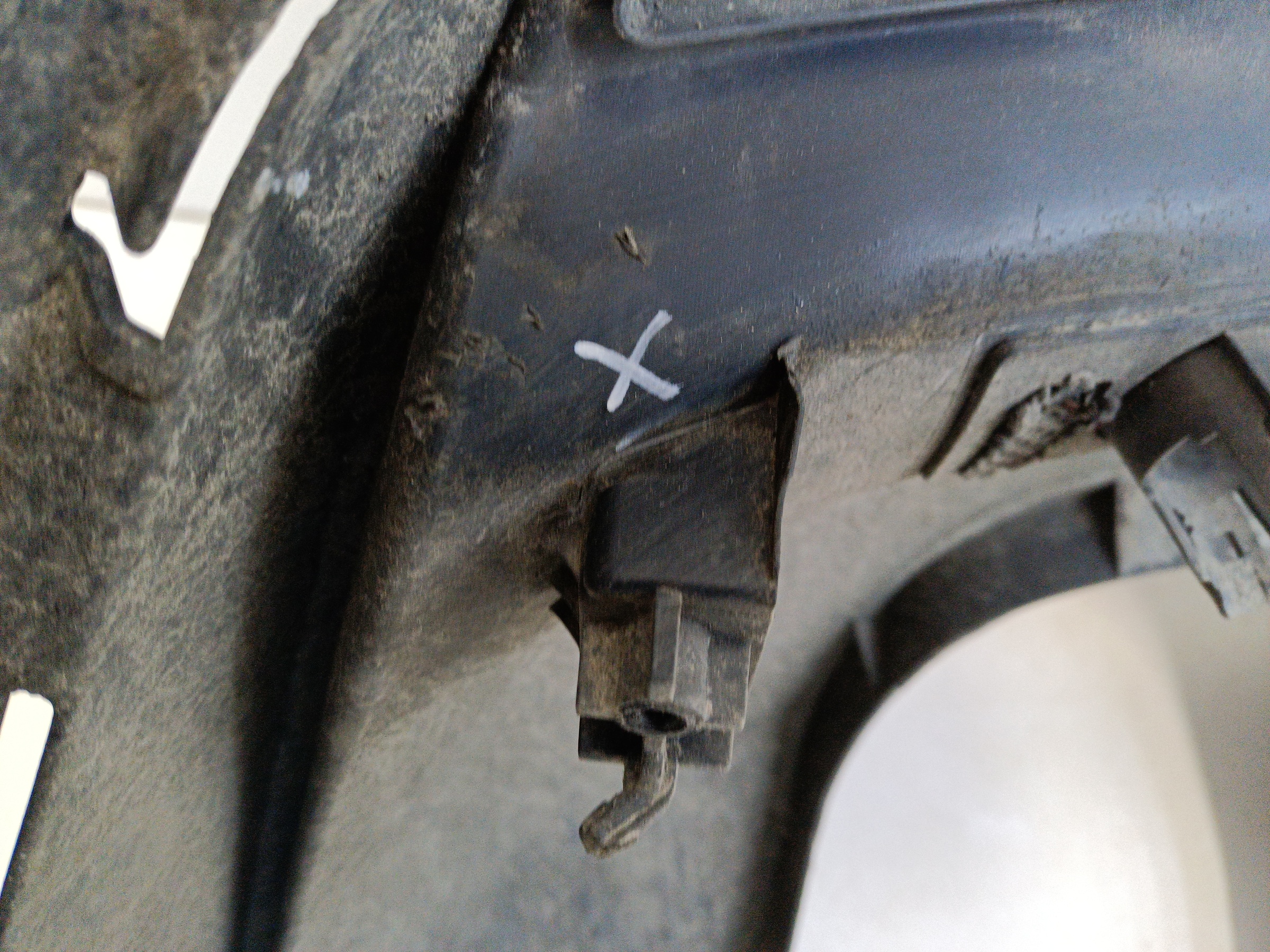 Бампер задний нижняя часть Changan UNI-V