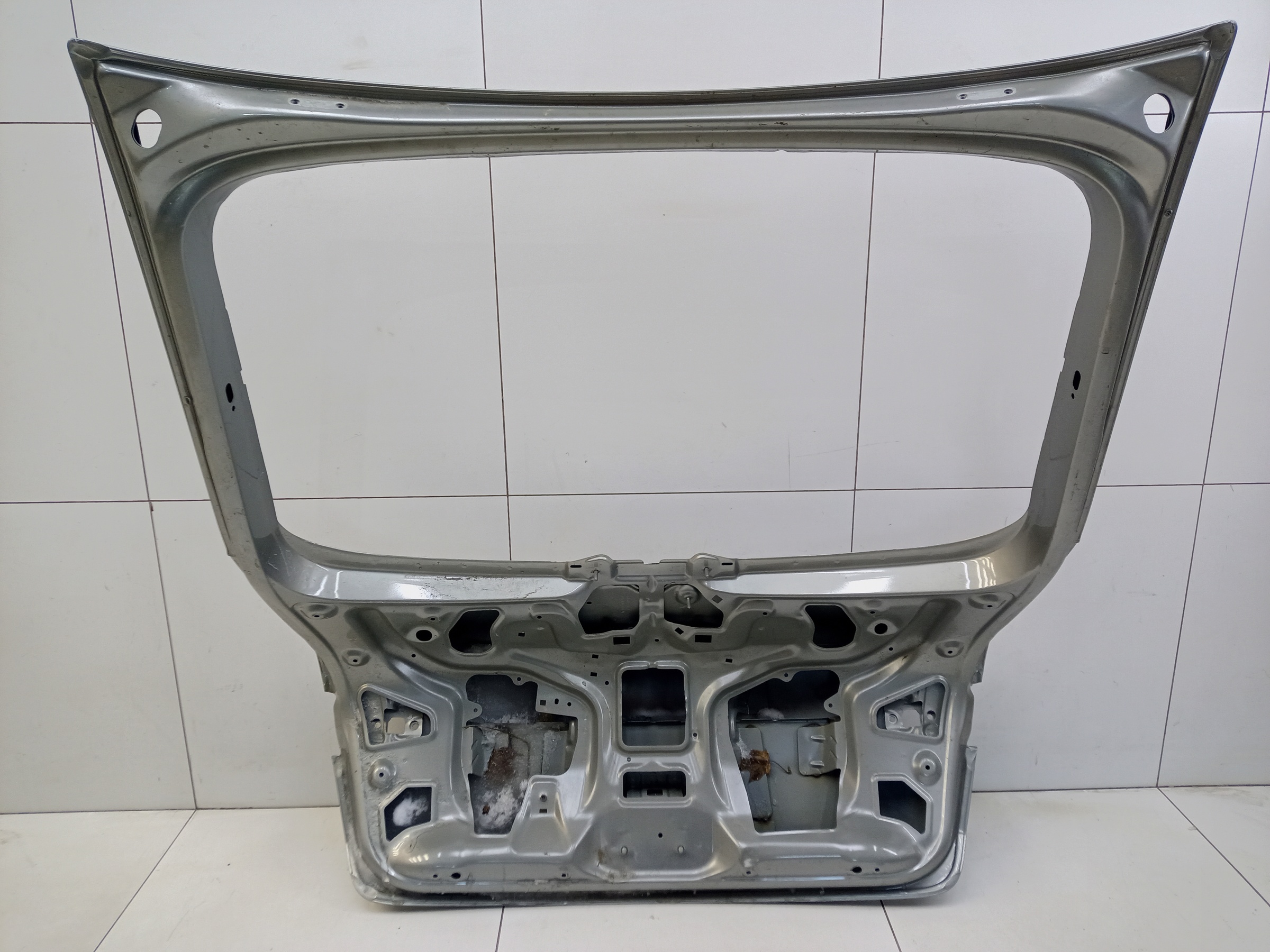 Крышка багажника Skoda Rapid 2