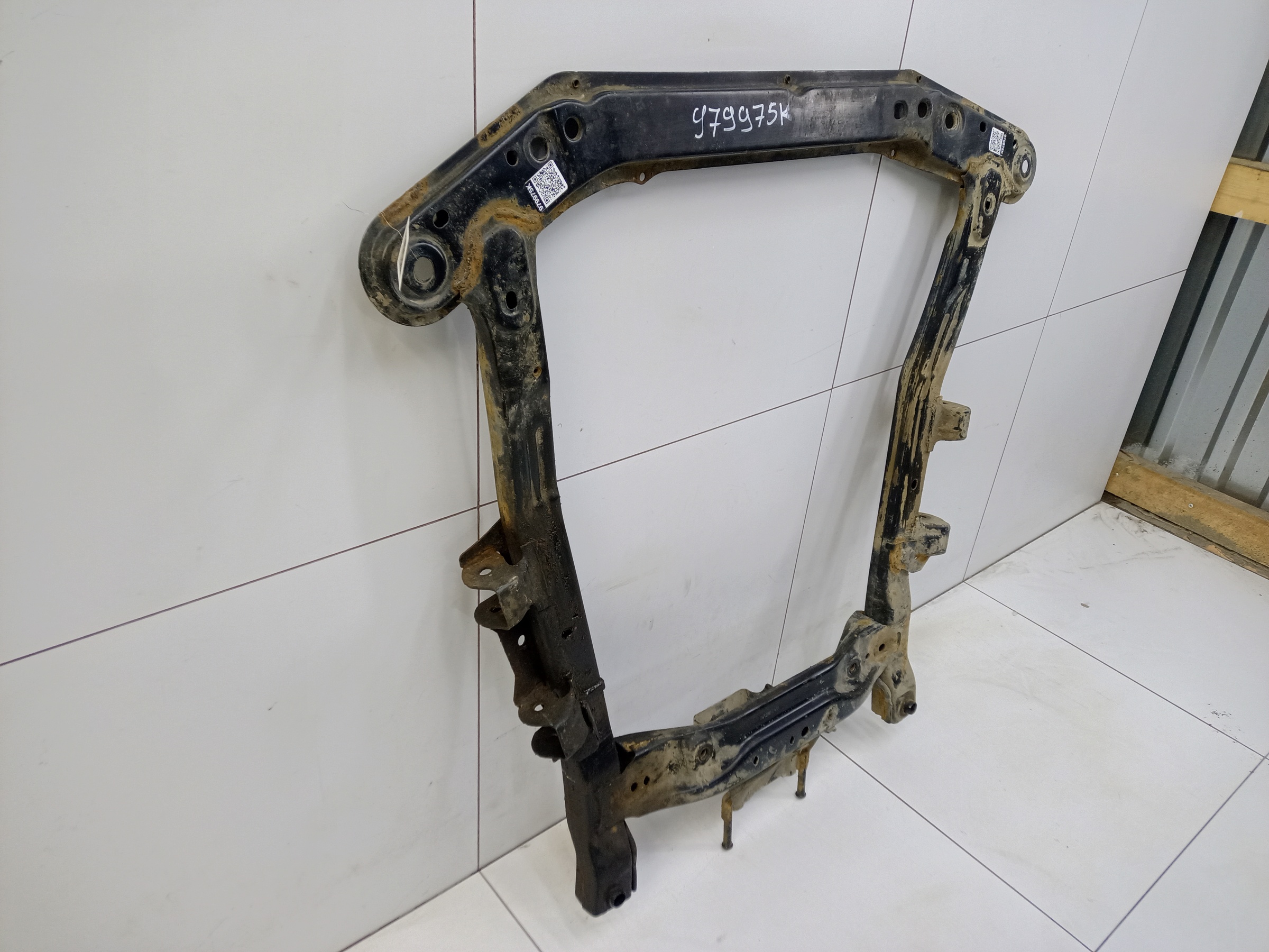 Подрамник передний Lada Largus Restail