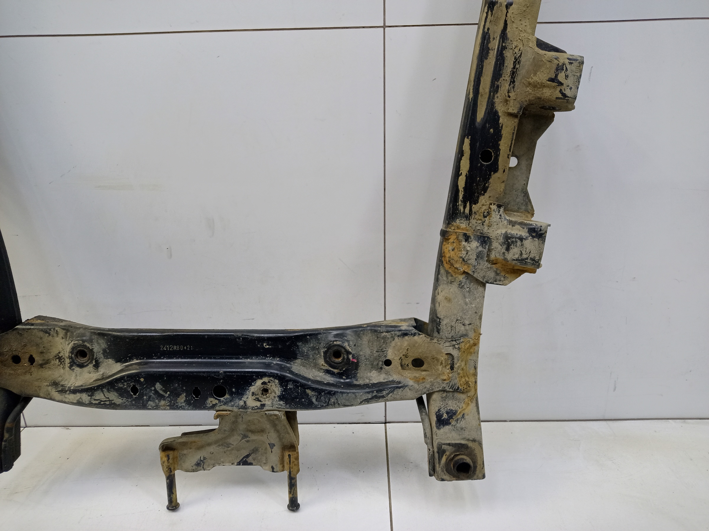 Подрамник передний Lada Largus Restail