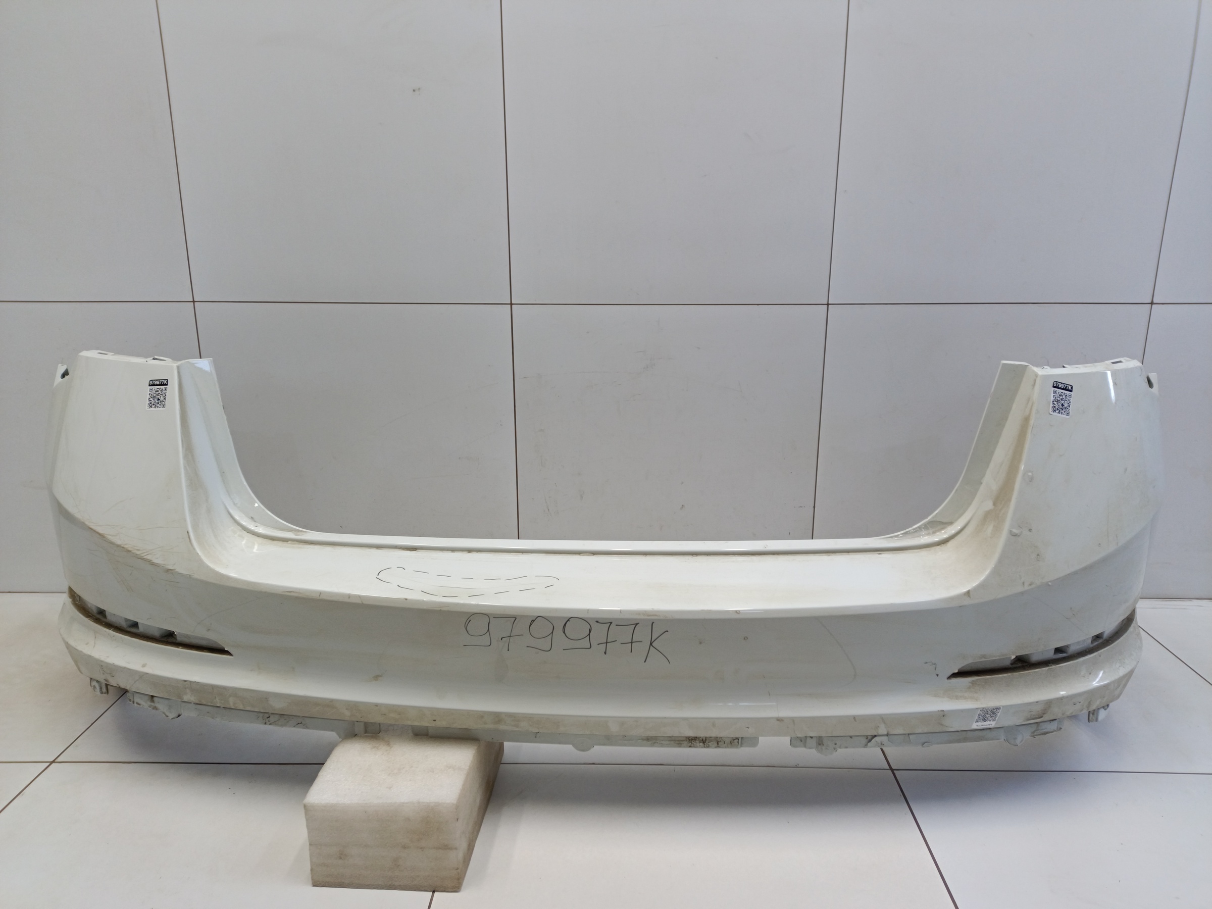 Бампер задний Skoda Rapid 2