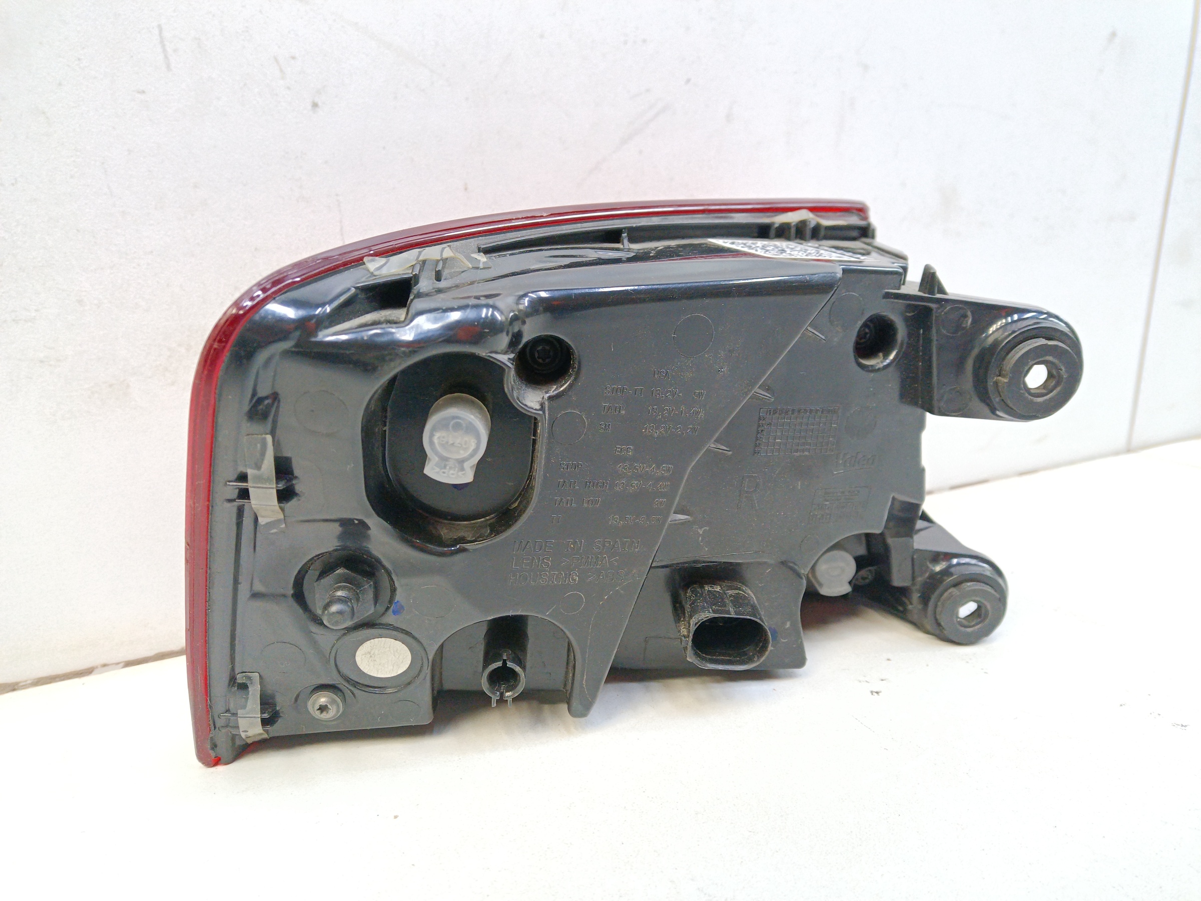 Фонарь задний правый наружный Audi A6 C7 Sedan Restail LED