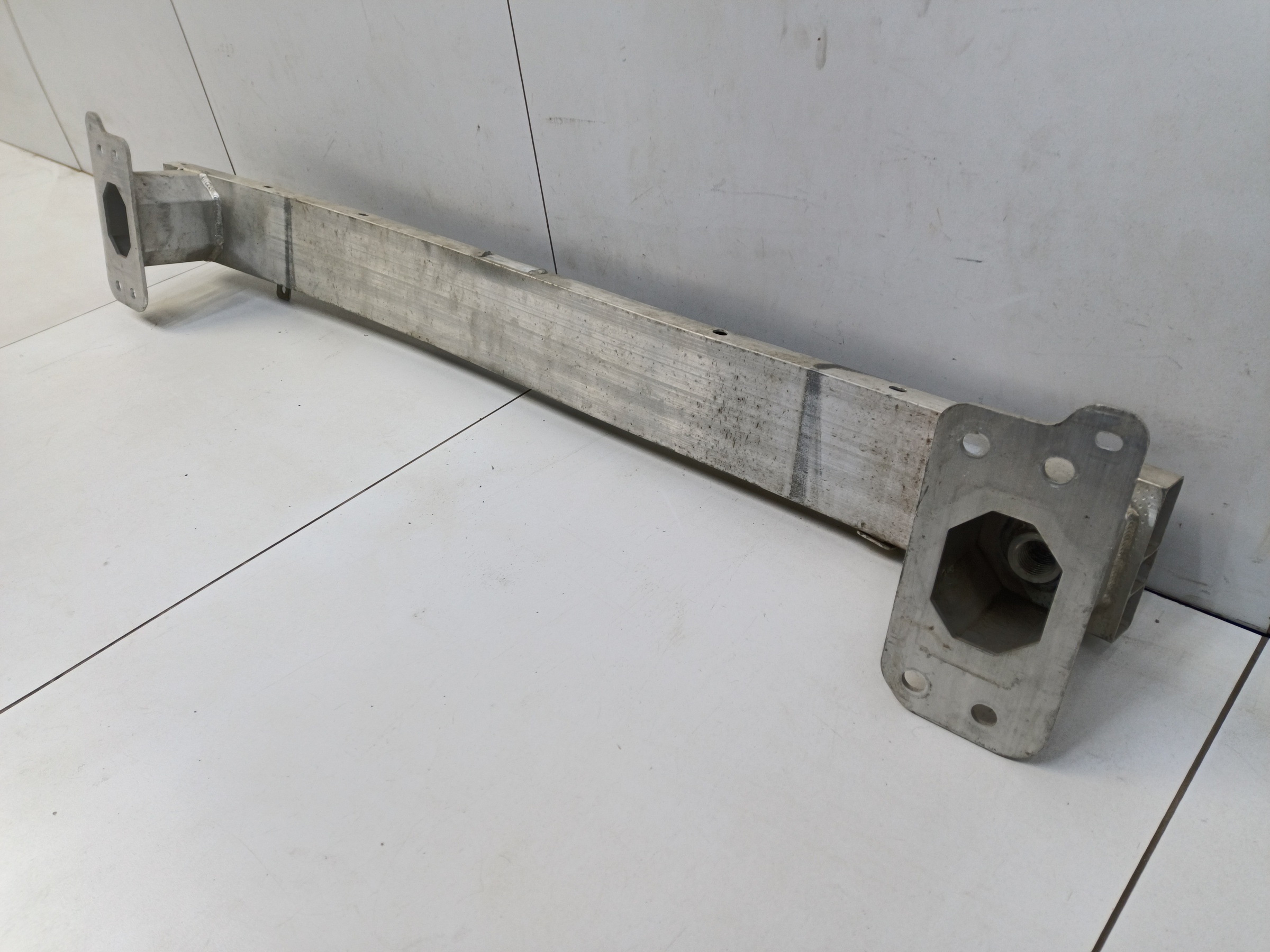 Усилитель переднего бампера Changan CS55Plus Restail