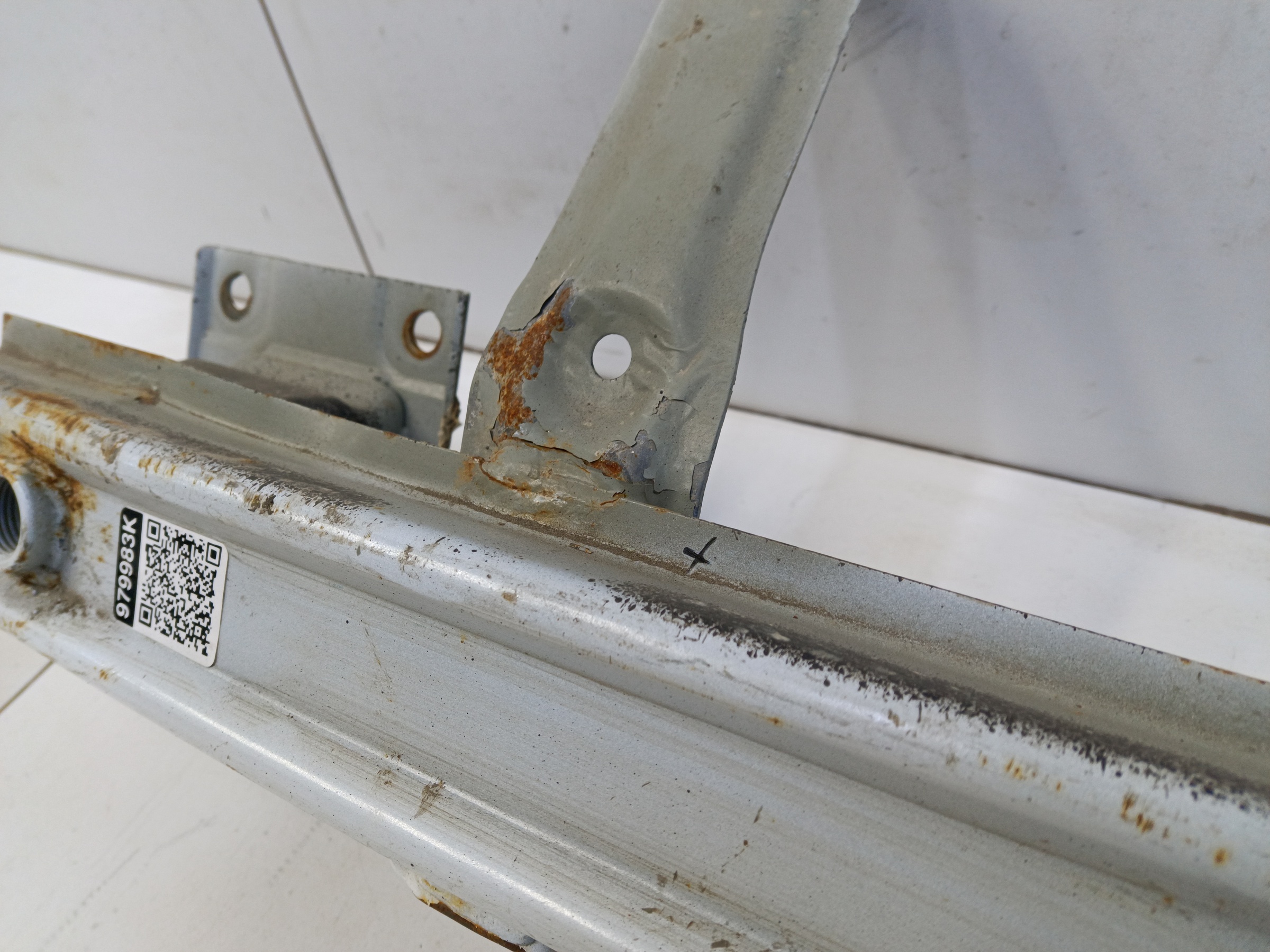 Усилитель заднего бампера Haval F7