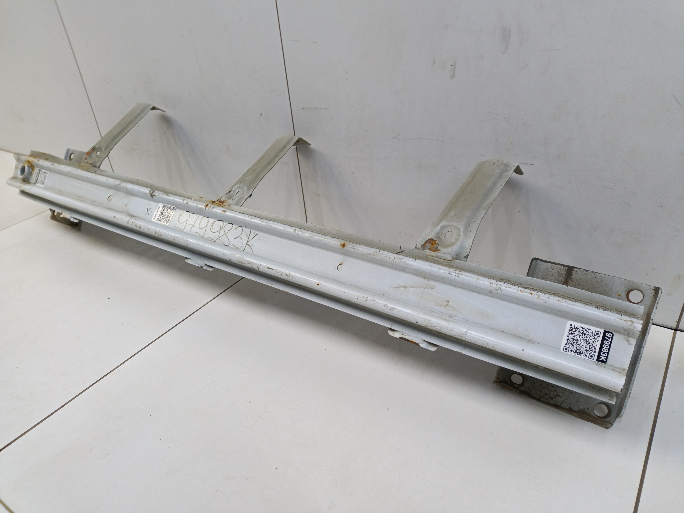 Усилитель заднего бампера Haval F7