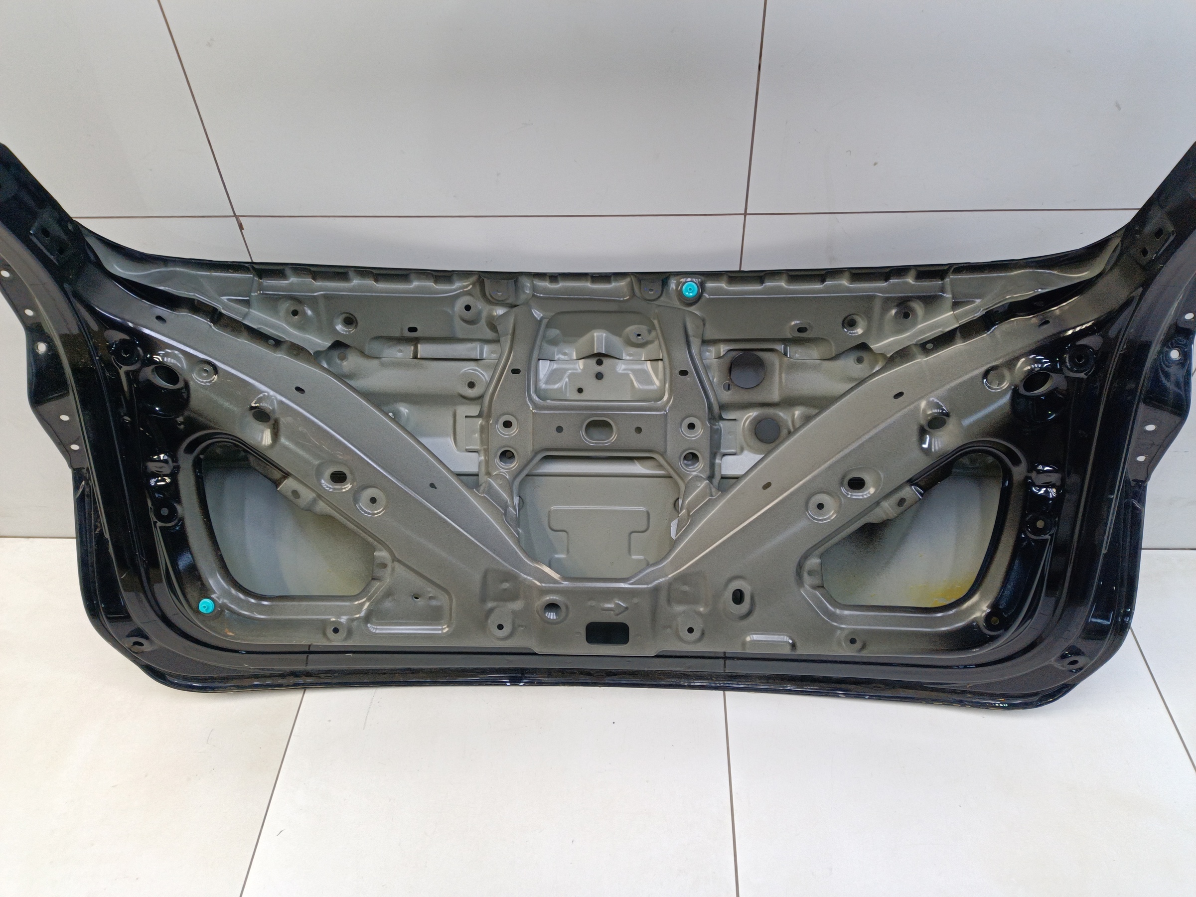 Крышка багажника Changan UNI-K