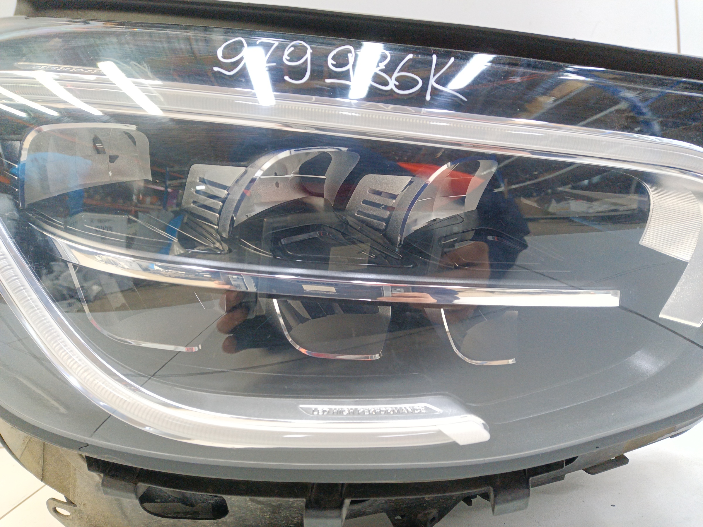 Фара передняя правая Mercedes Benz GLC-klasse X253 Restail LED