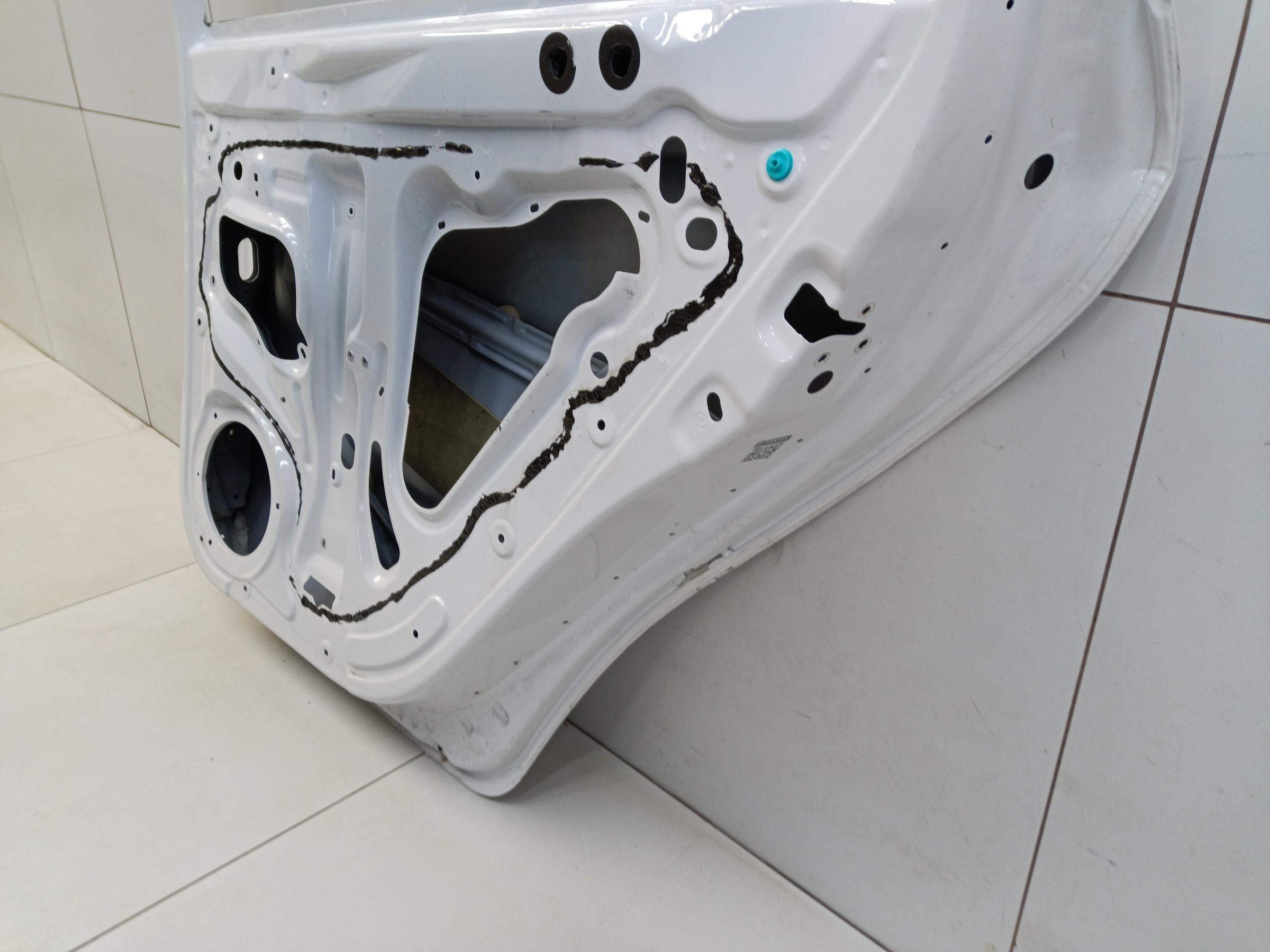 Дверь задняя правая Omoda S5