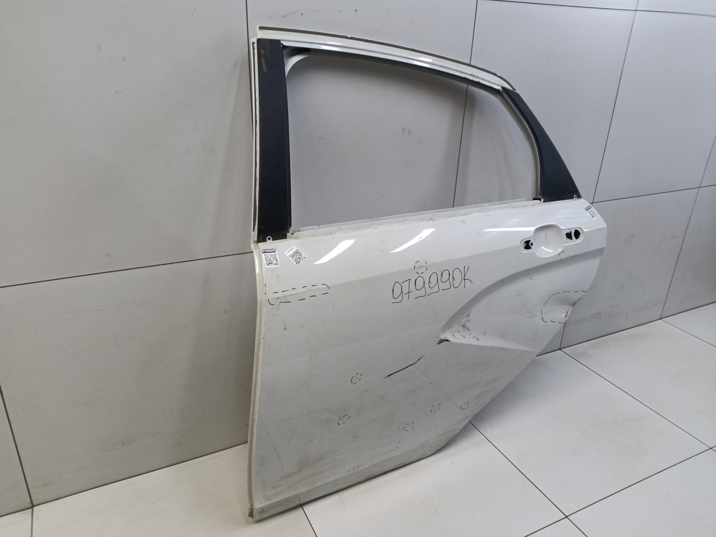 Дверь задняя левая Lada Vesta Sedan