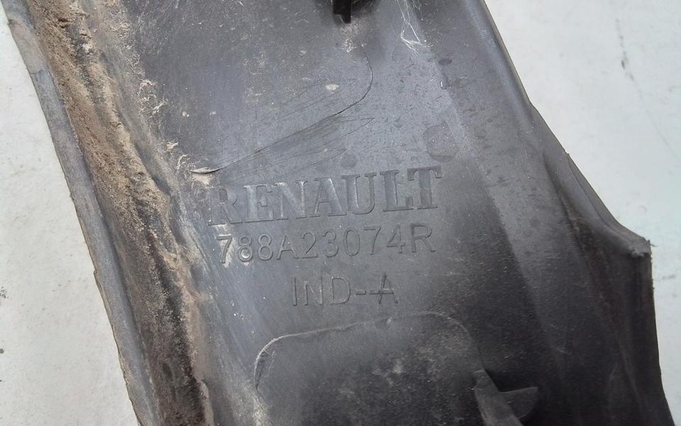 Накладка крыла заднего правого Renault Arkana