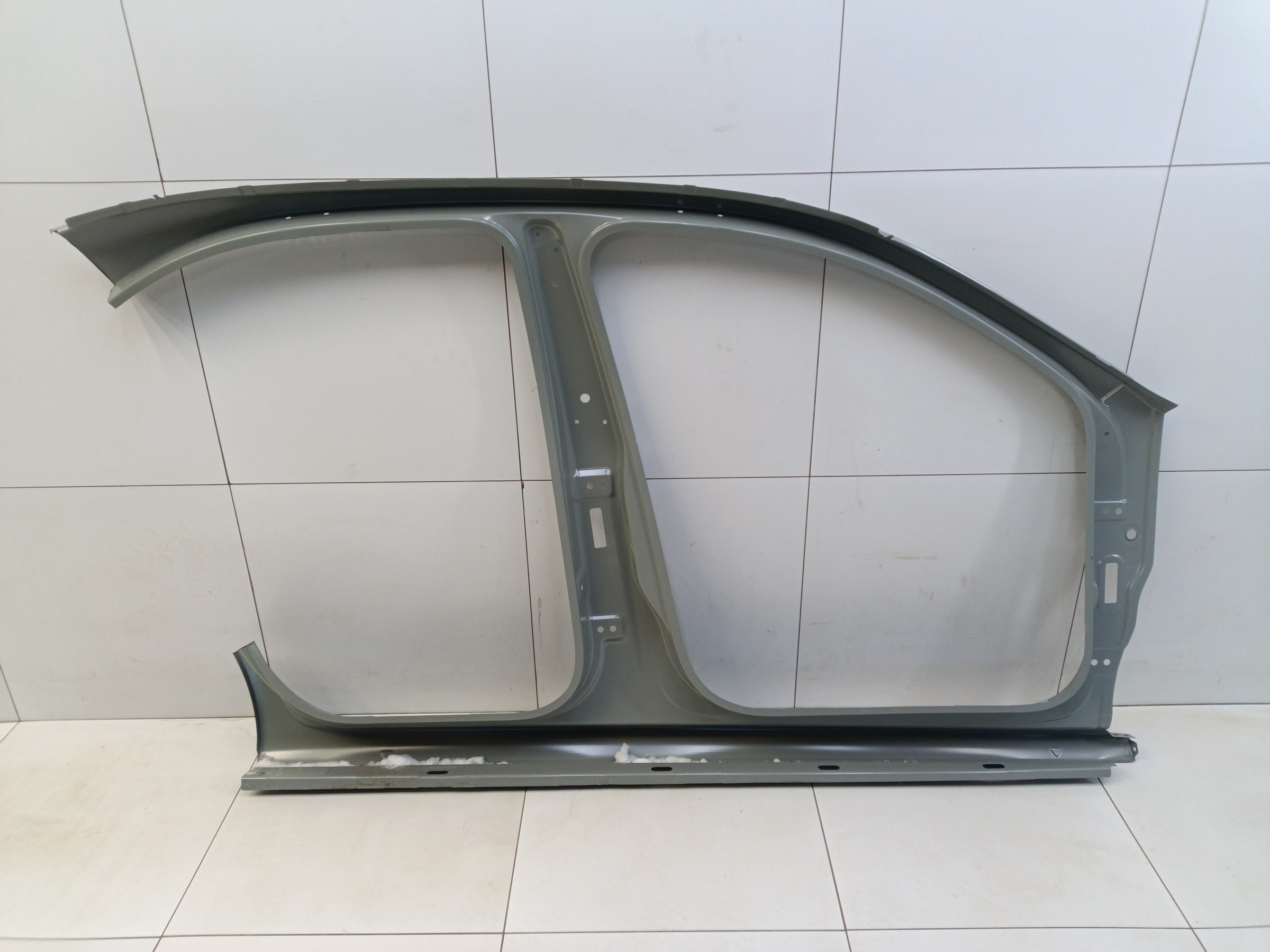 Панель кузова боковая левая Skoda Rapid 2