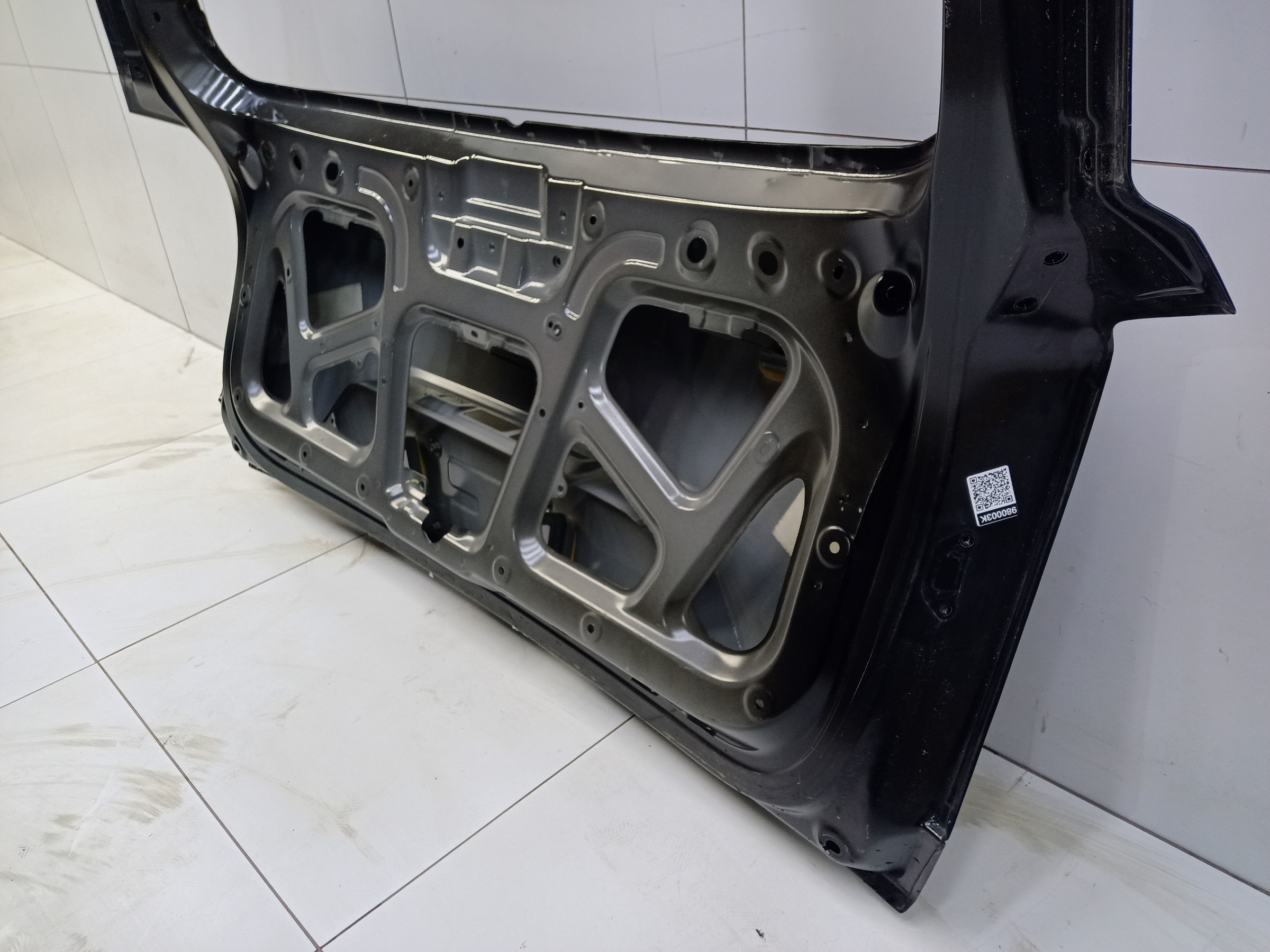 Крышка багажника GAC GS8 2