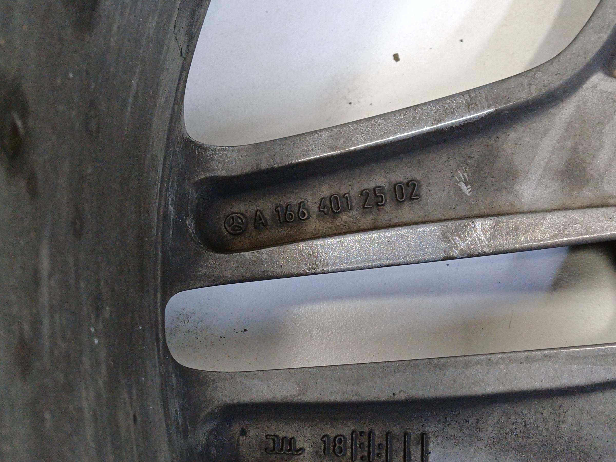 Диск колеса литой Mercedes Benz GL-Klasse X166 R21 AMG