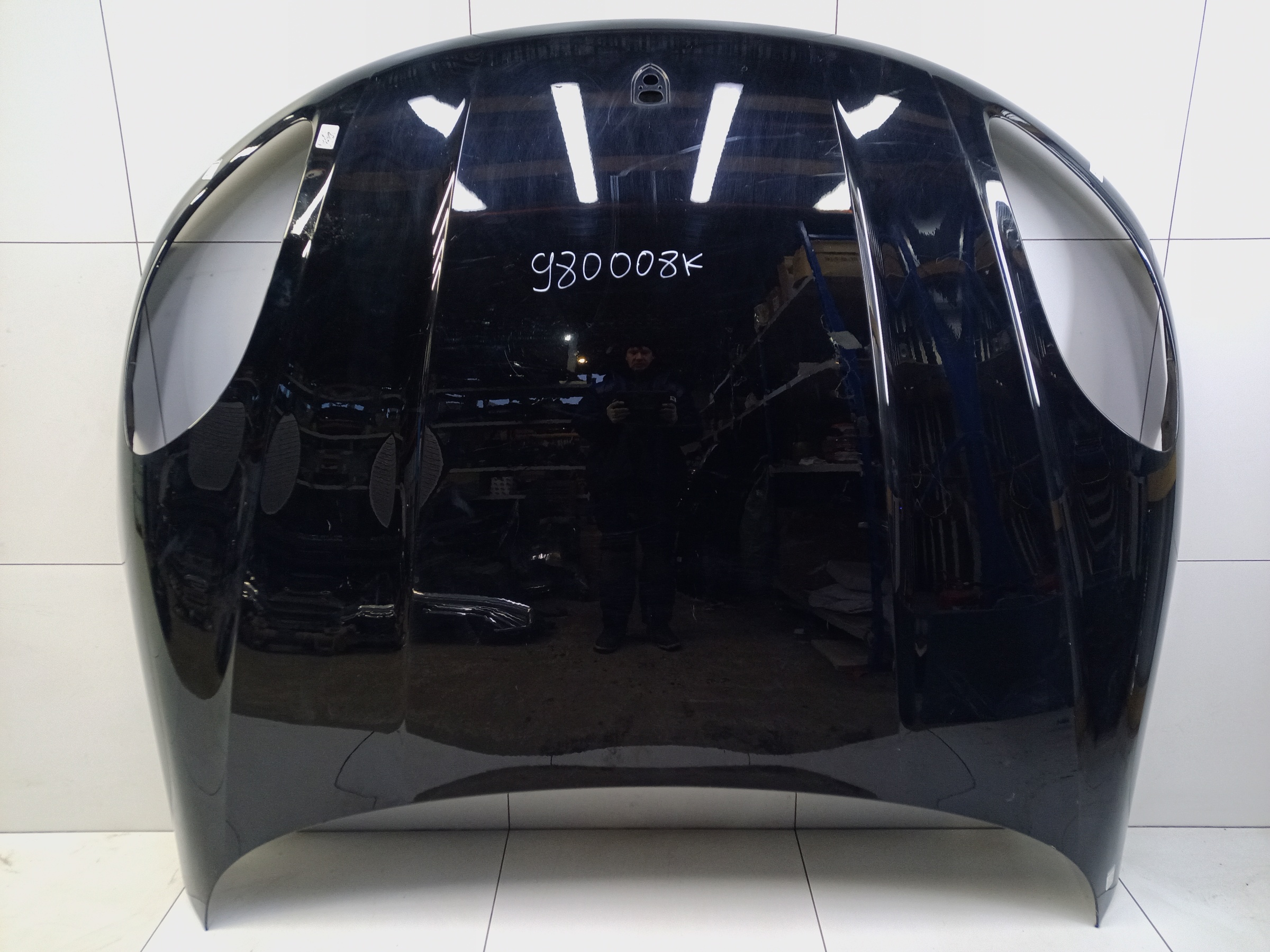 Капот Porsche Macan 1