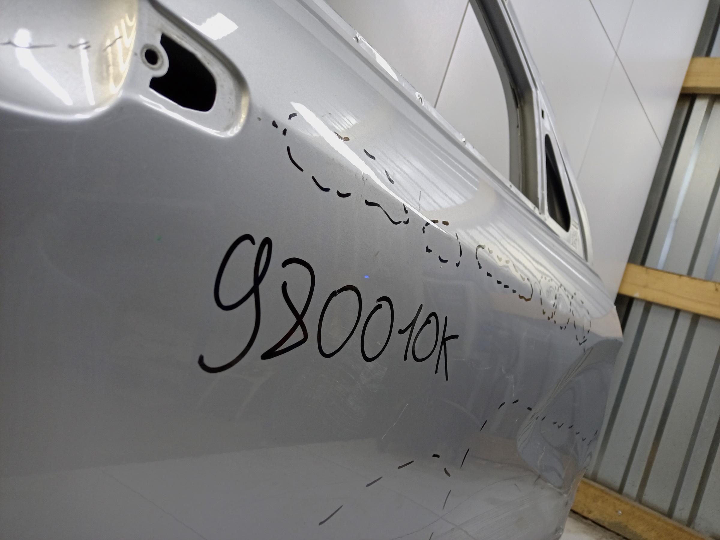 Дверь передняя правая Lada Vesta