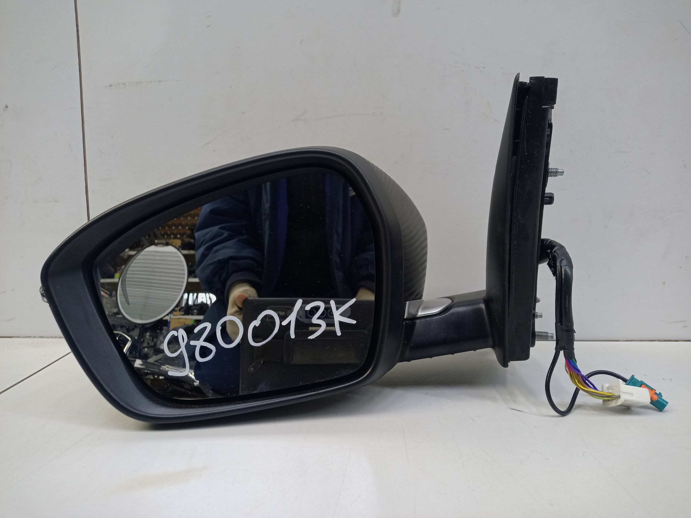 Зеркало левое Geely Coolray 12+1 контактов карбон