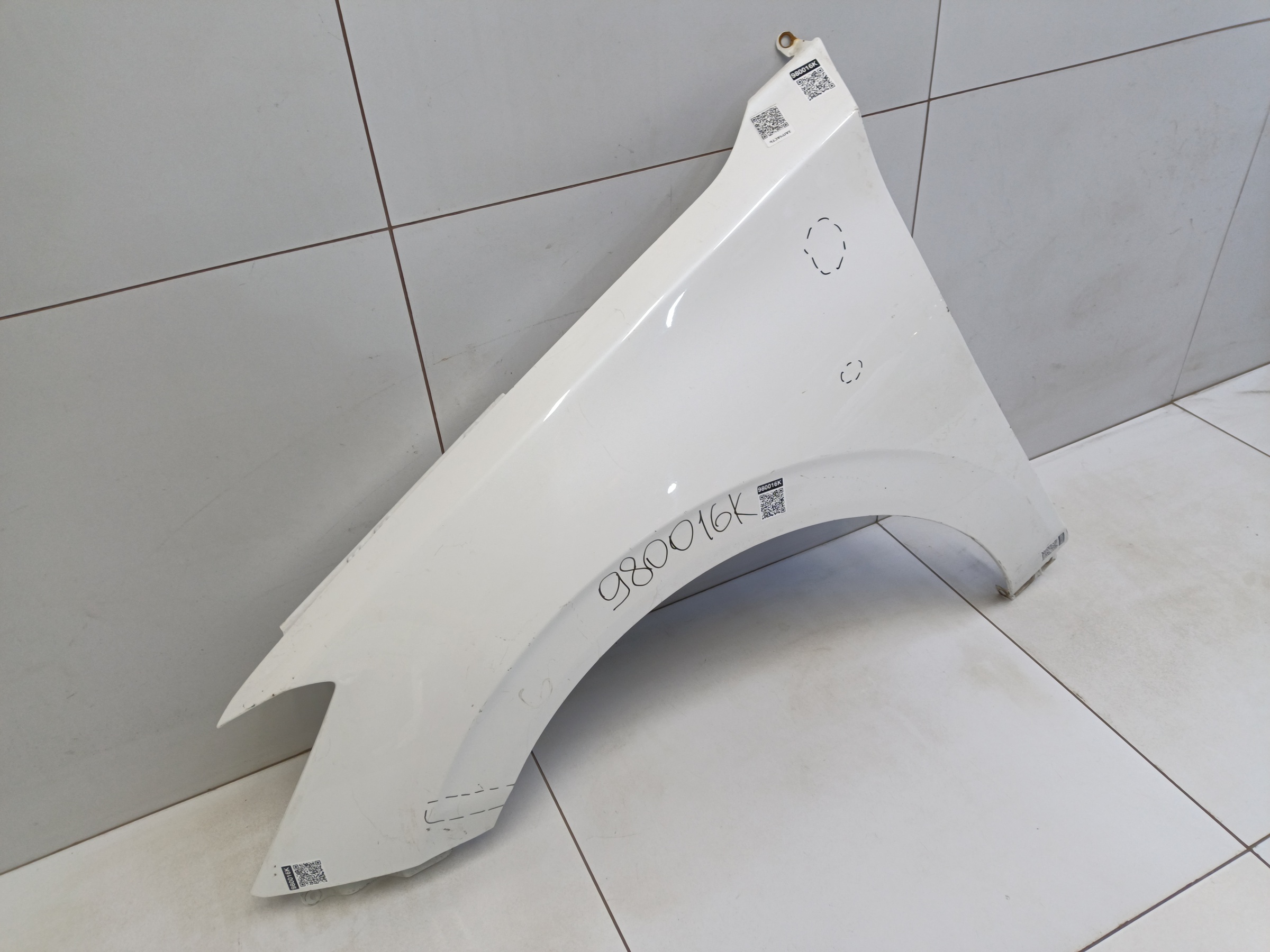 Крыло переднее левое Changan Eado Plus