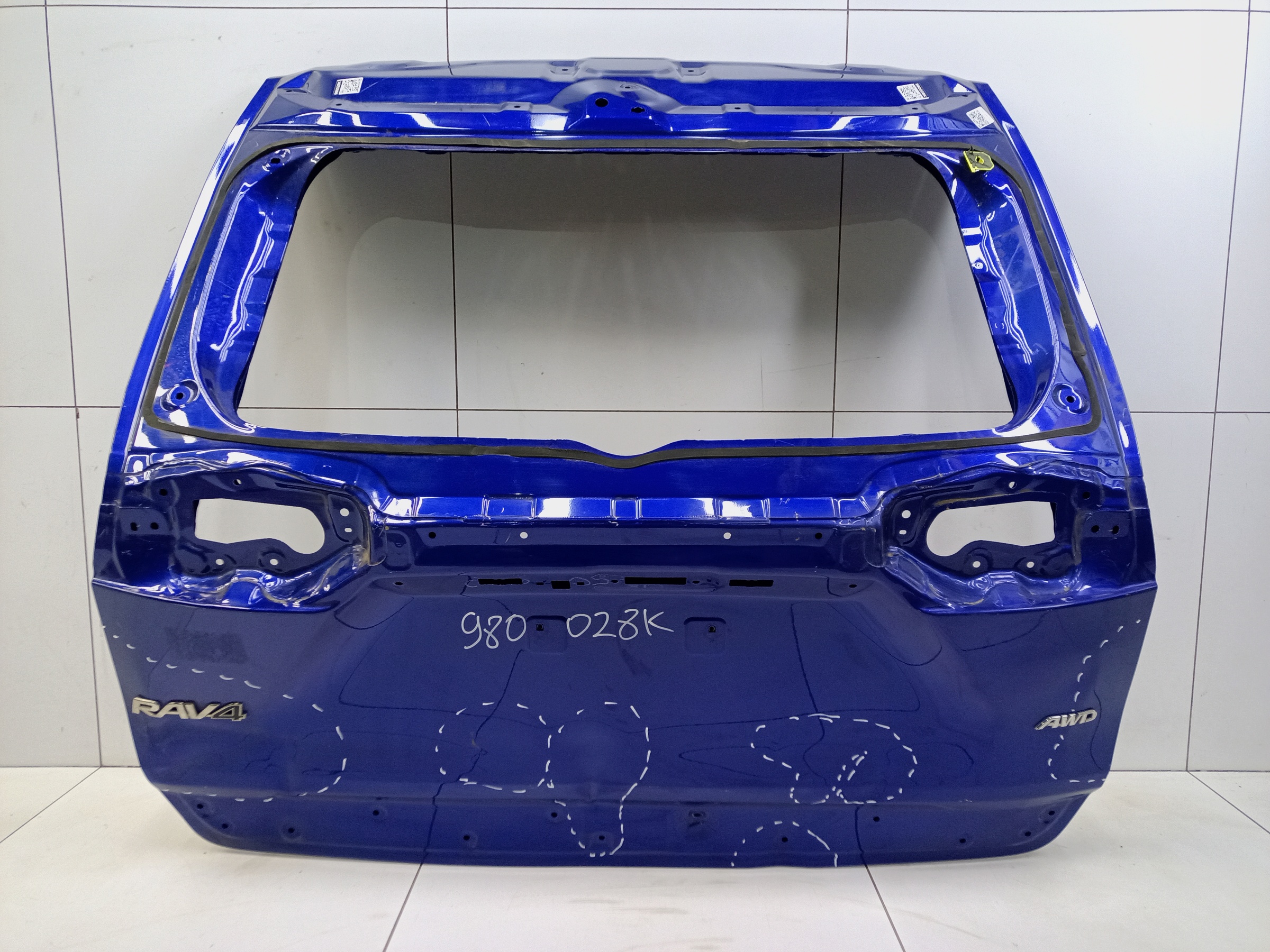 Крышка багажника Toyota RAV4 XA50