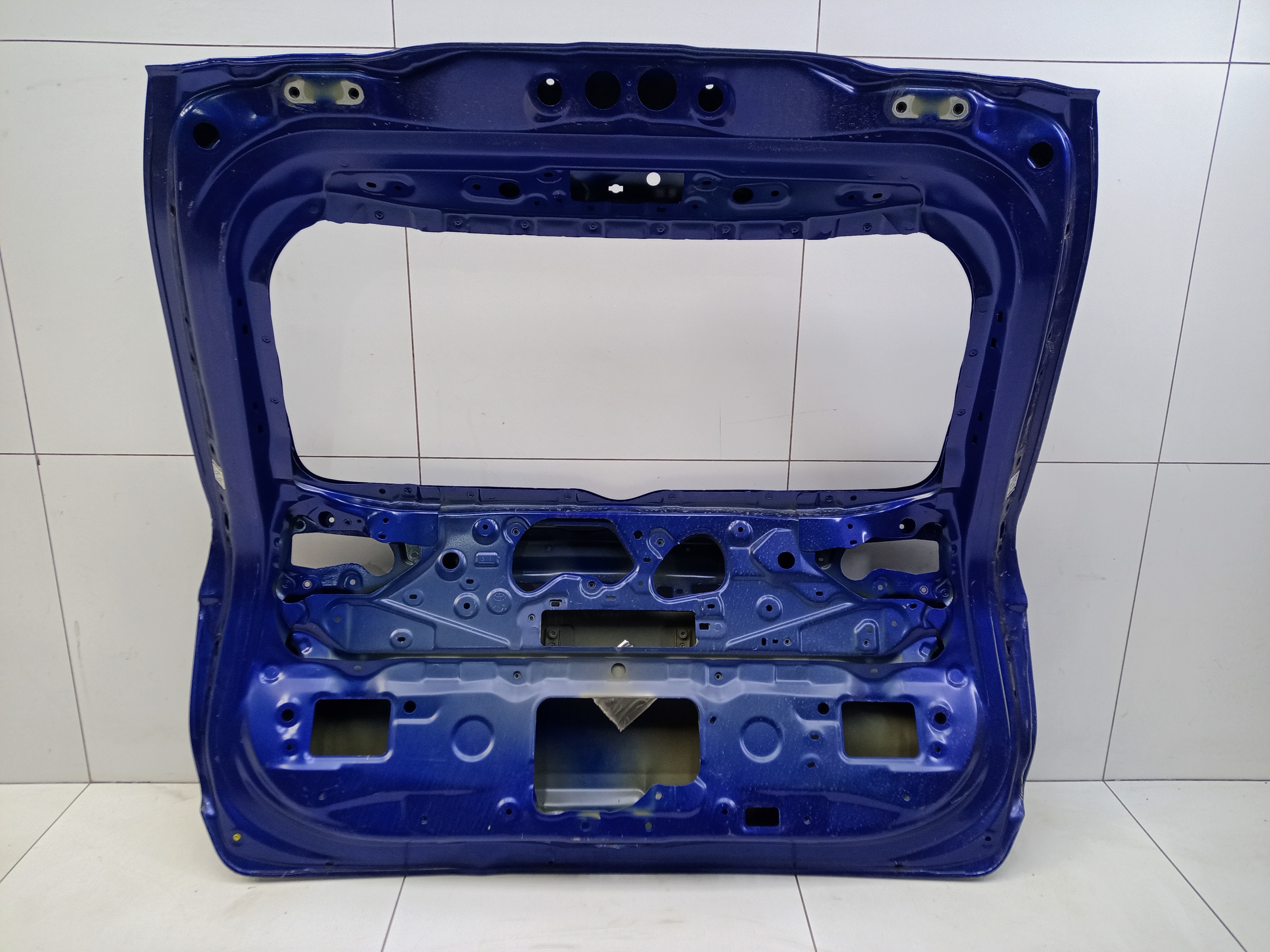 Крышка багажника Toyota RAV4 XA50