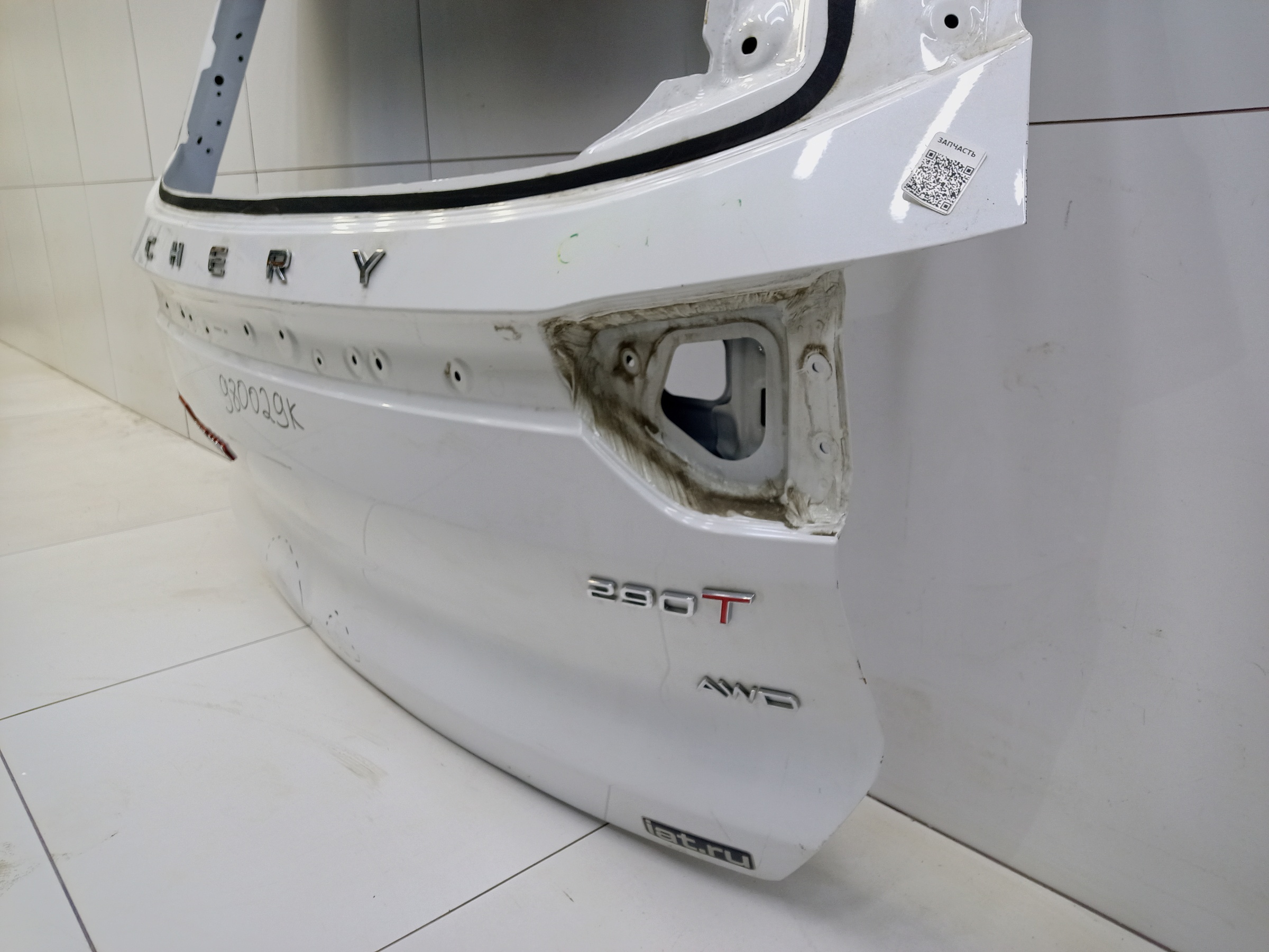 Крышка багажника Chery Tiggo 8 без датчика защемления