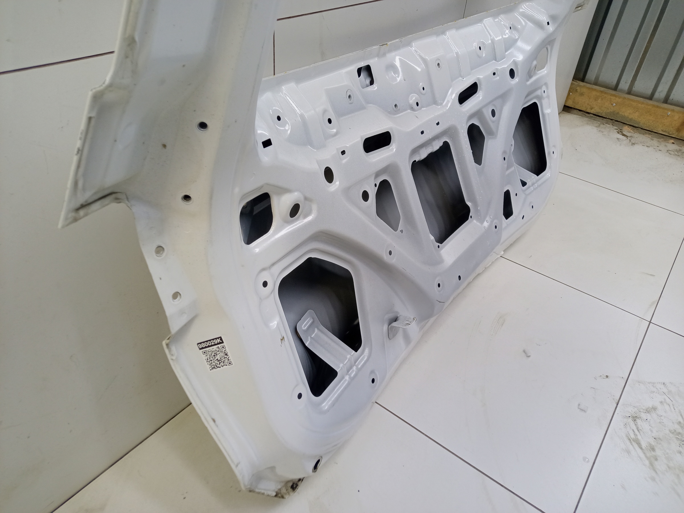 Крышка багажника Chery Tiggo 8 без датчика защемления