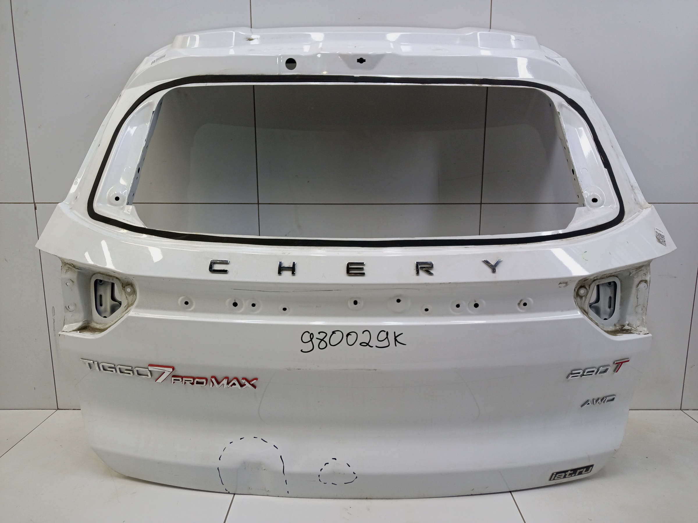 Крышка багажника Chery Tiggo 8 без датчика защемления