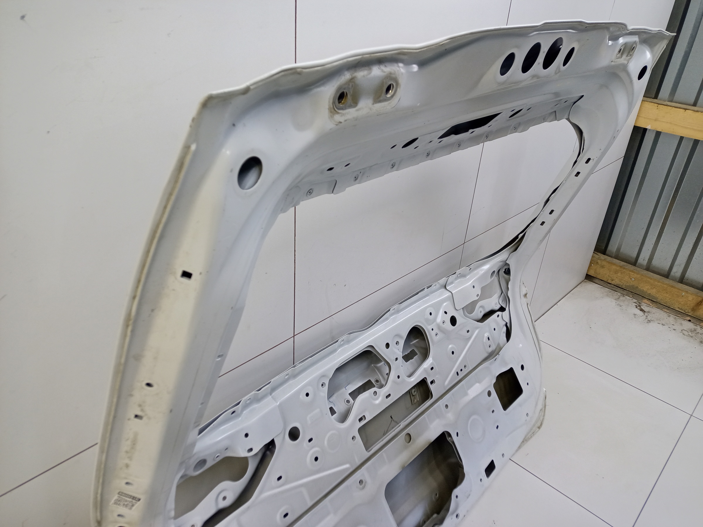 Крышка багажника Toyota RAV4 XA50