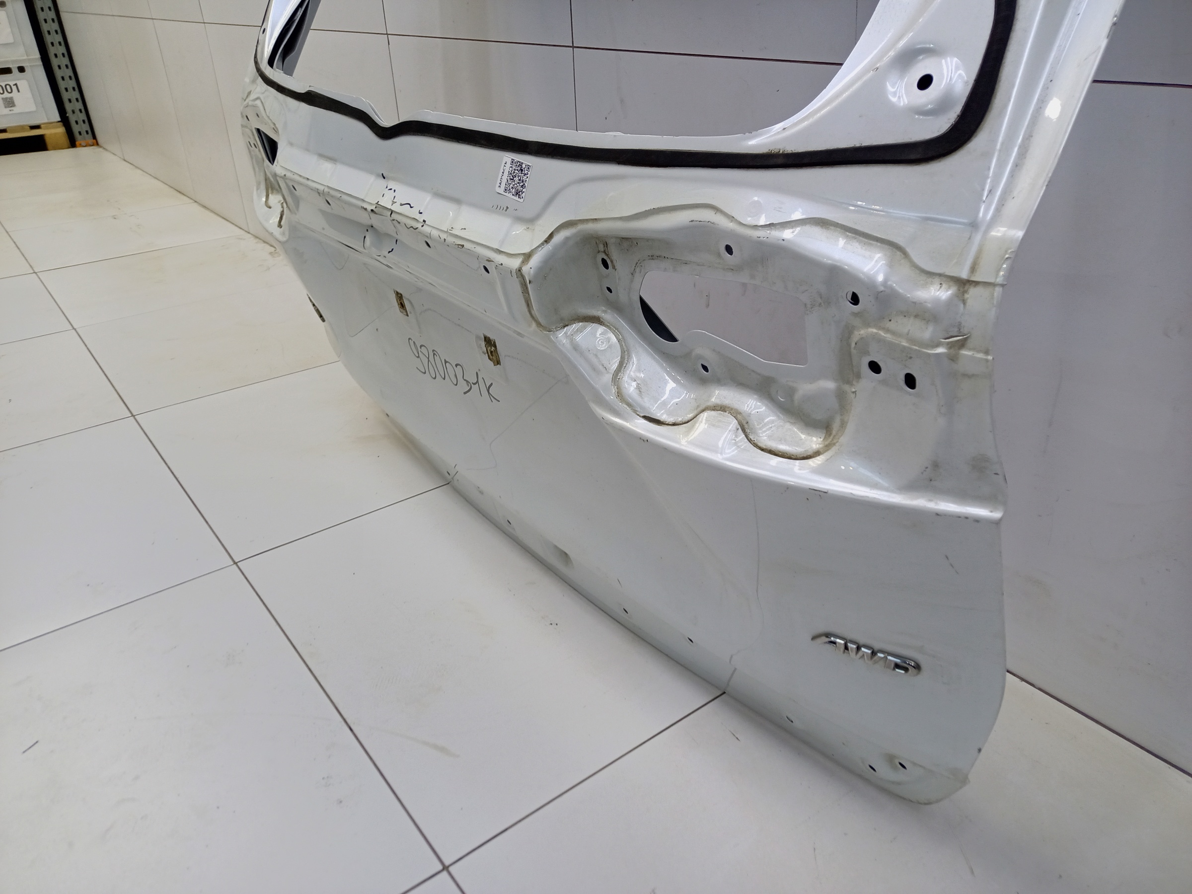 Крышка багажника Toyota RAV4 XA50