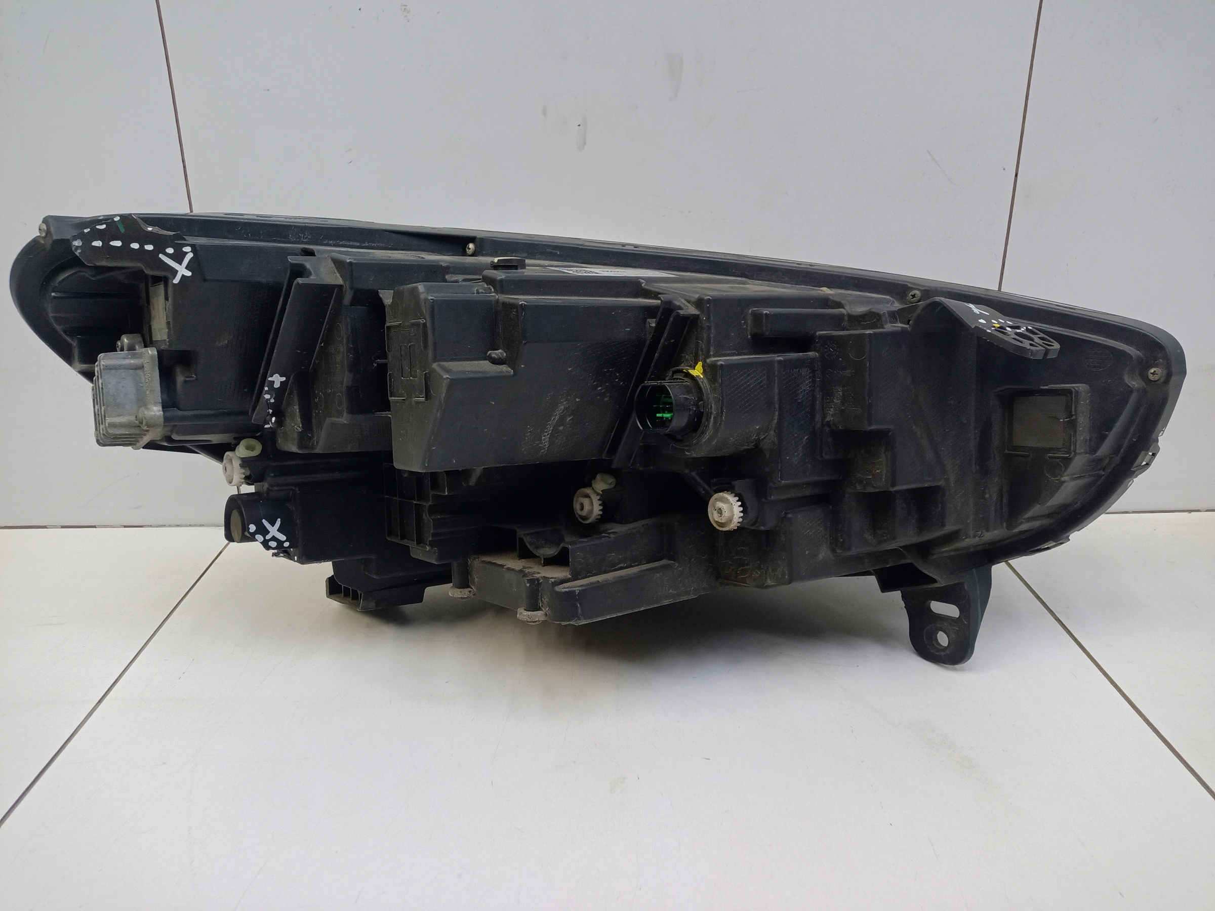 Фара передняя левая Haval Jolion LED