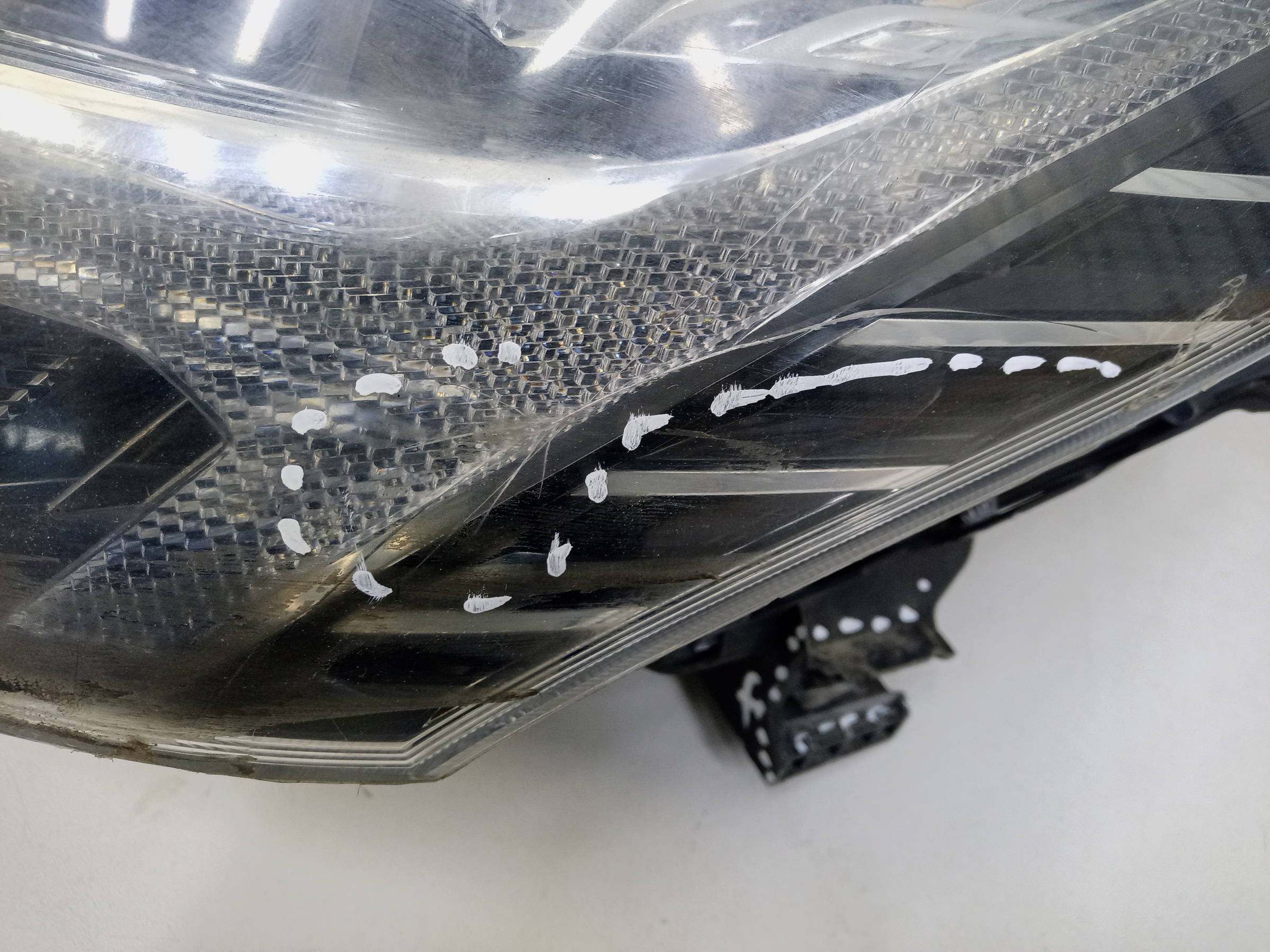 Фара передняя левая Haval Jolion LED