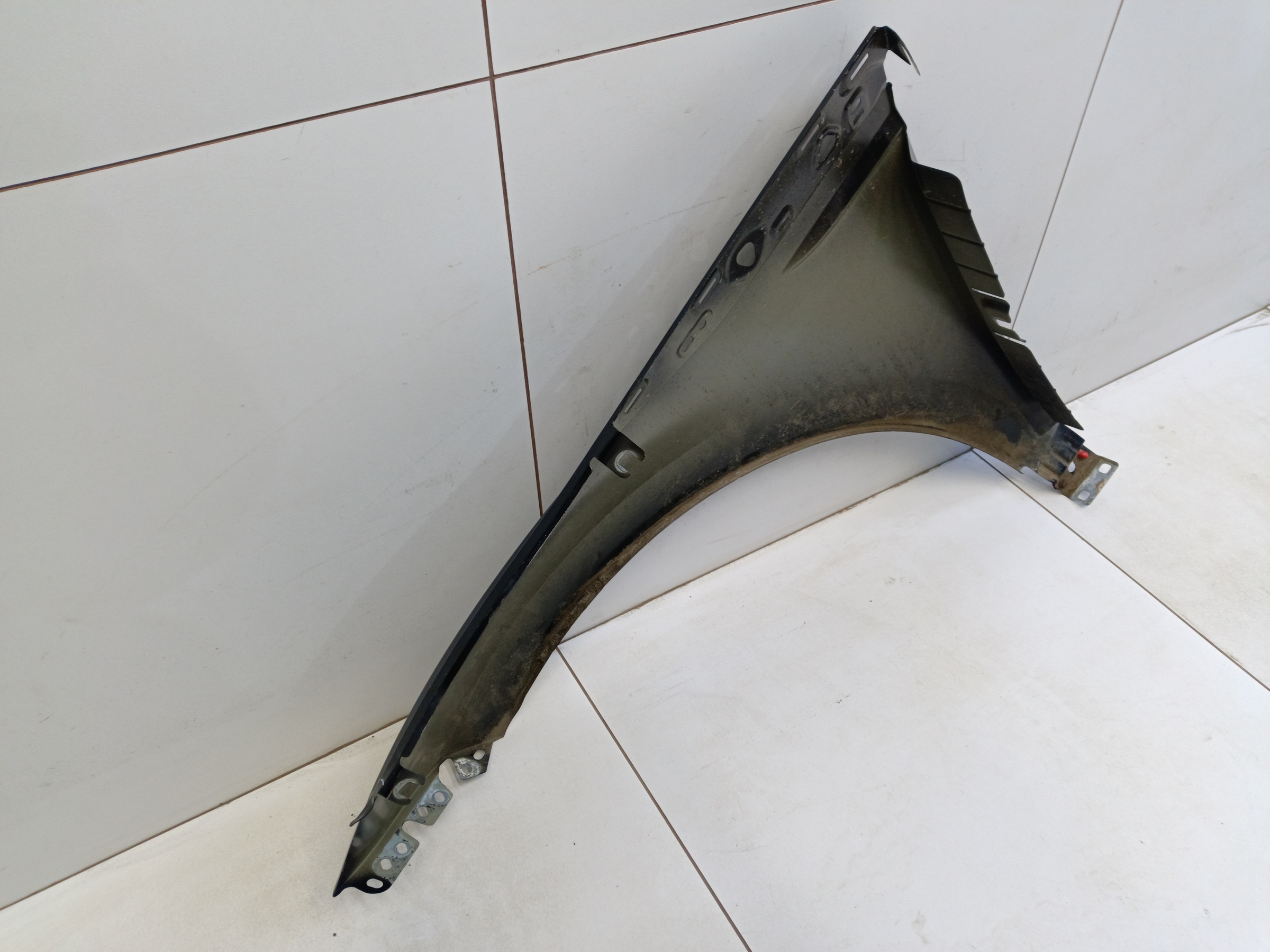 Крыло переднее правое Land Rover Range Rover Evoque 2