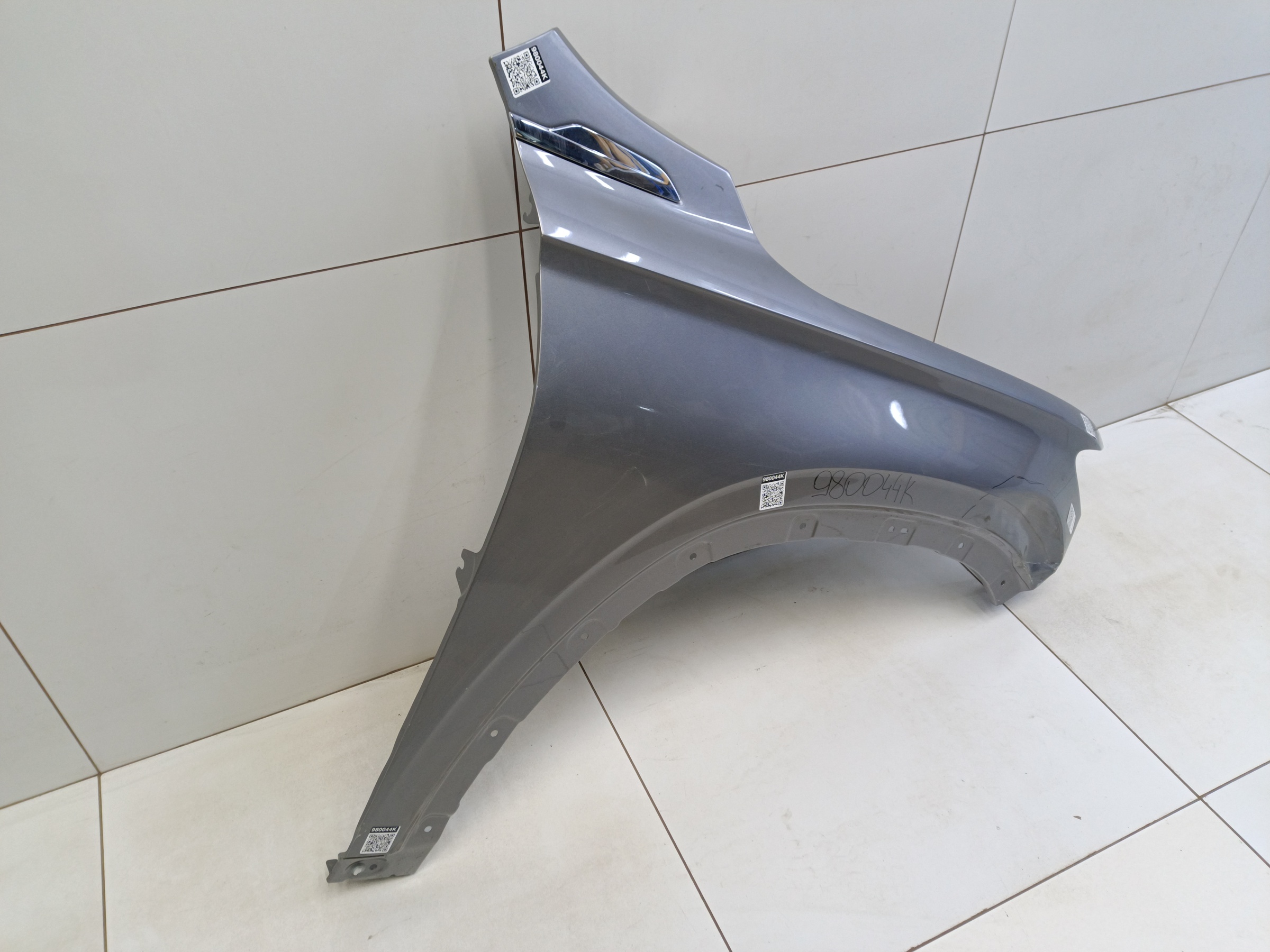 Крыло переднее правое Geely Monjaro