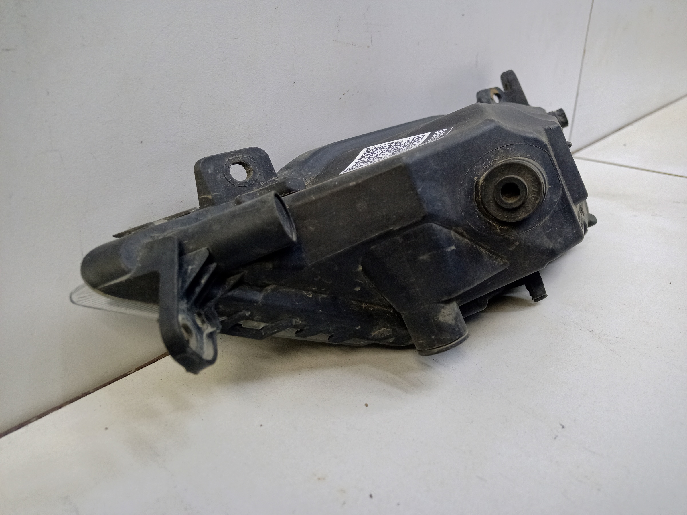 Фара ПТФ передняя правая Volvo XC90 2 LED