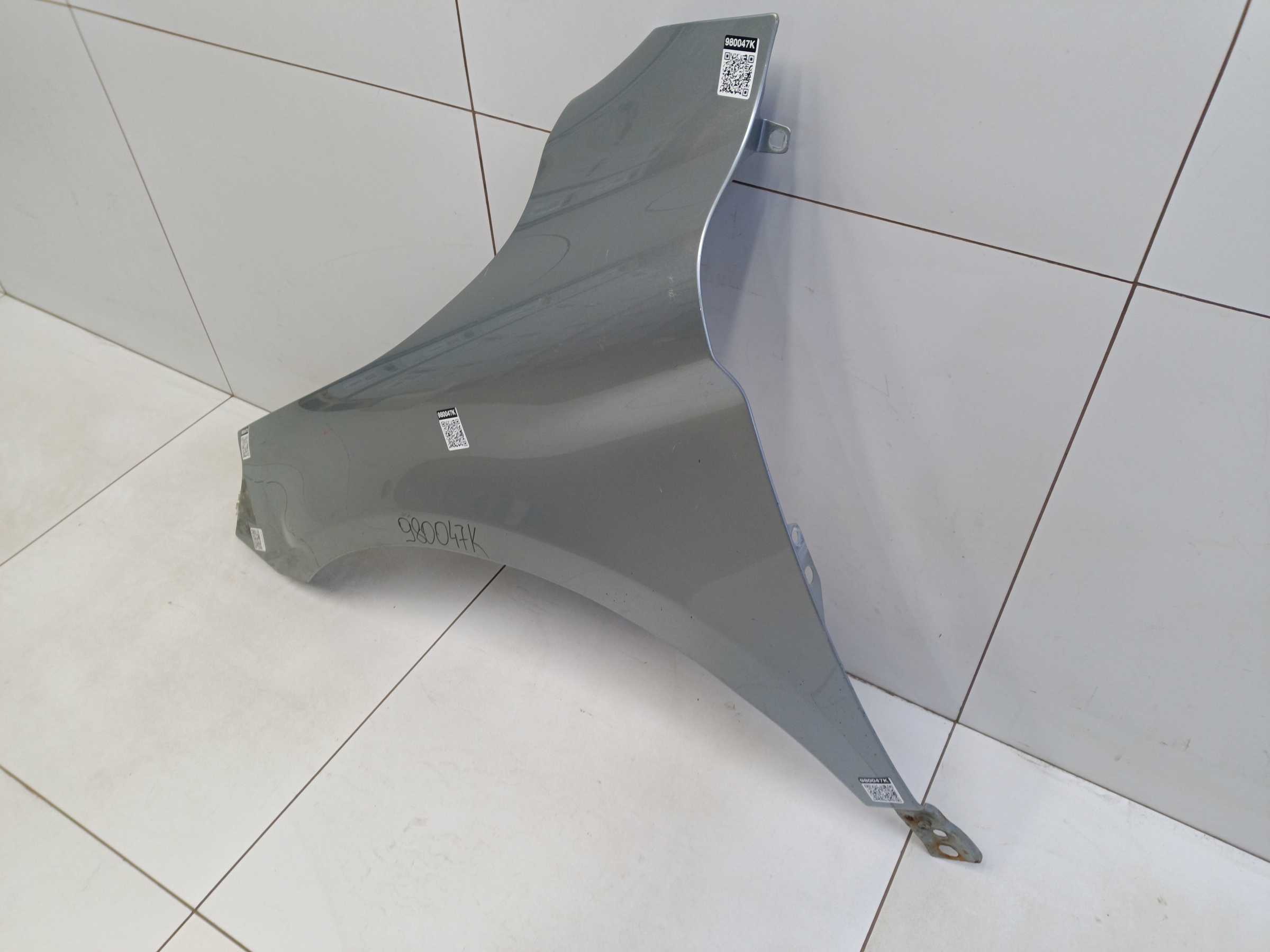 Крыло переднее левое Volvo XC60 1