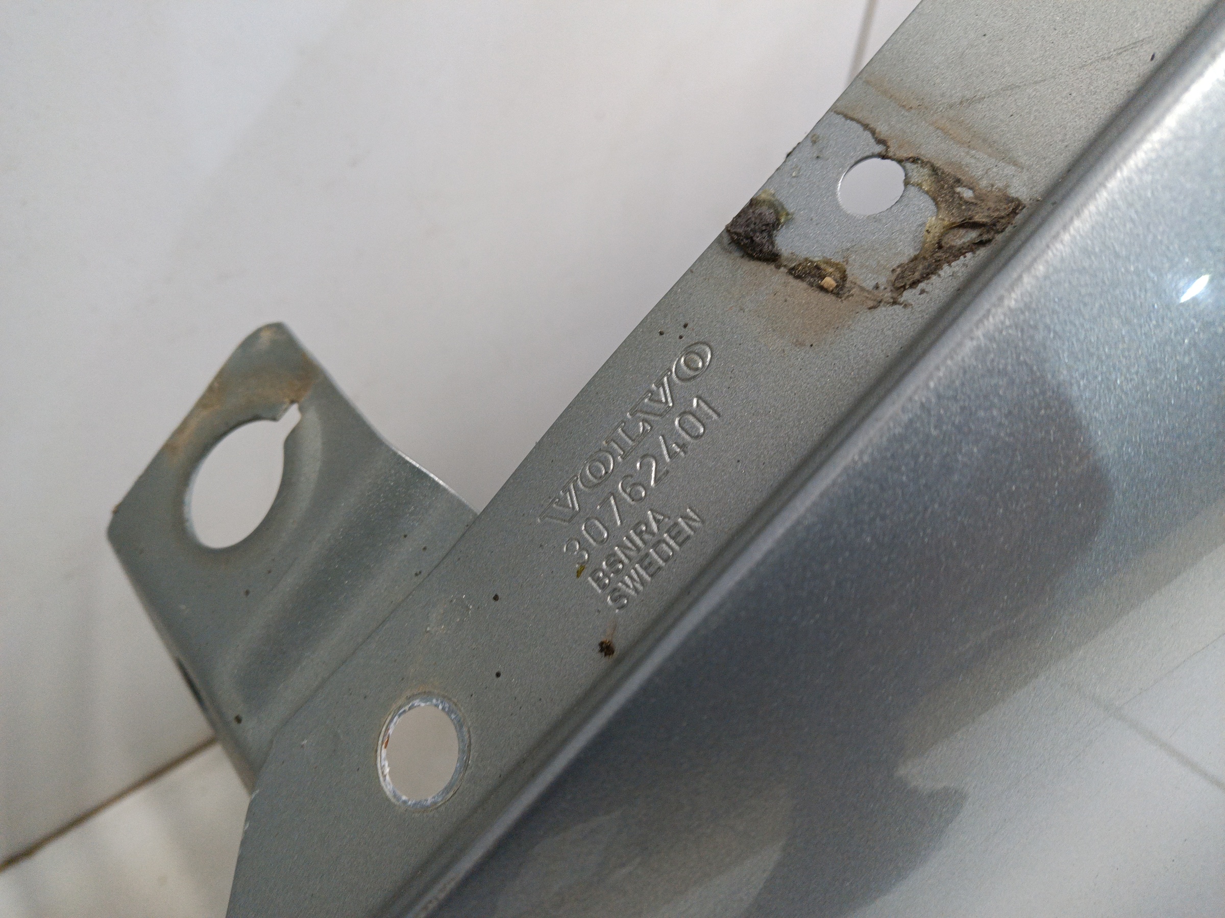 Крыло переднее левое Volvo XC60 1