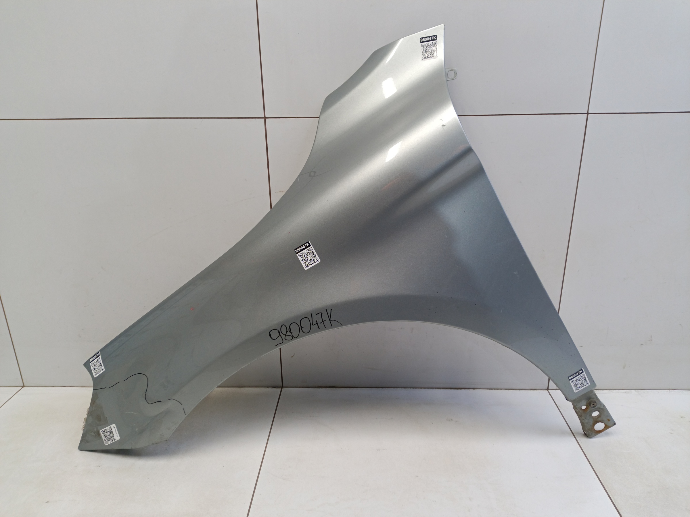 Крыло переднее левое Volvo XC60 1