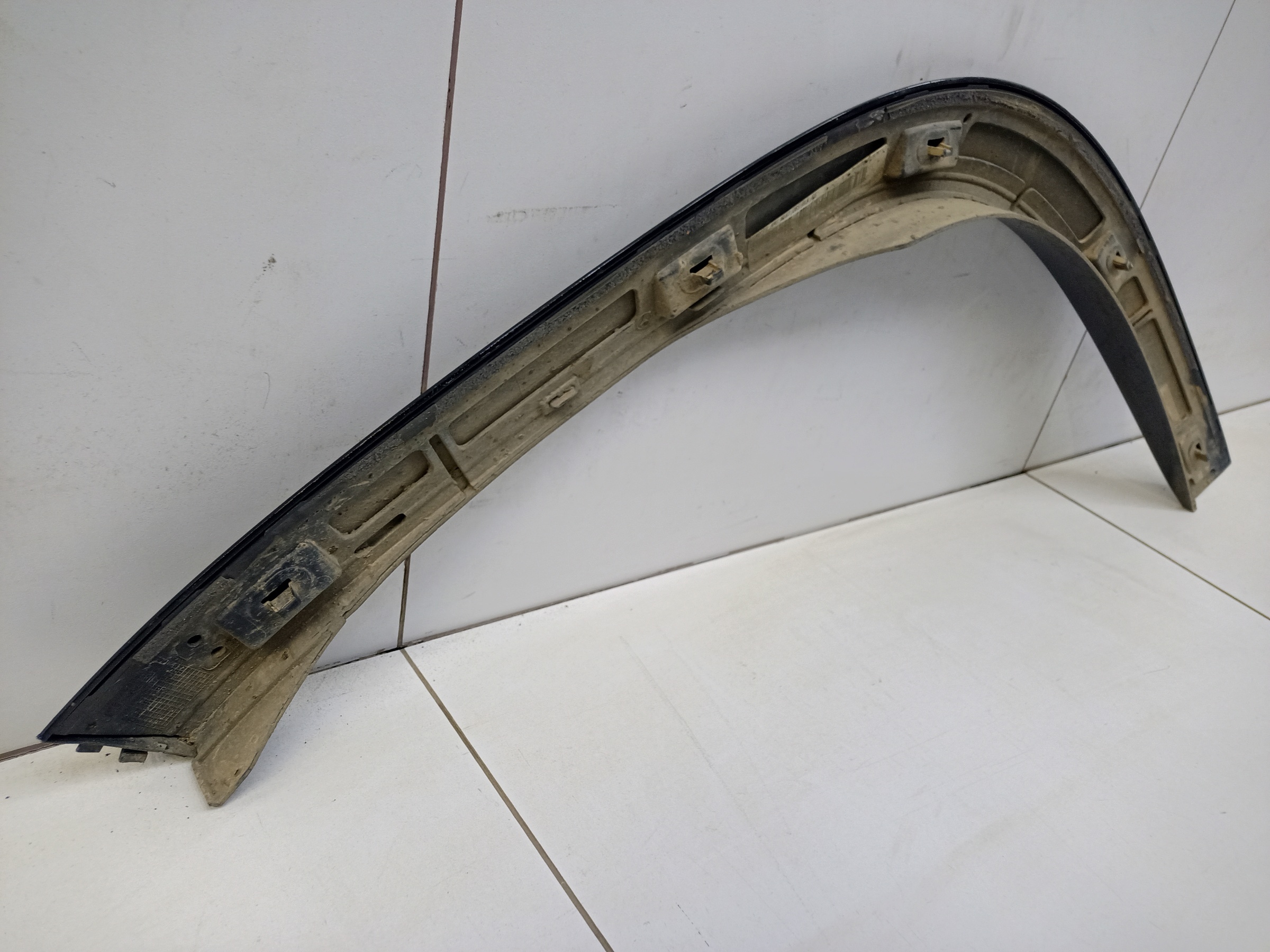 Накладка крыла переднего правого Mercedes Benz GLS-klasse X167 AMG