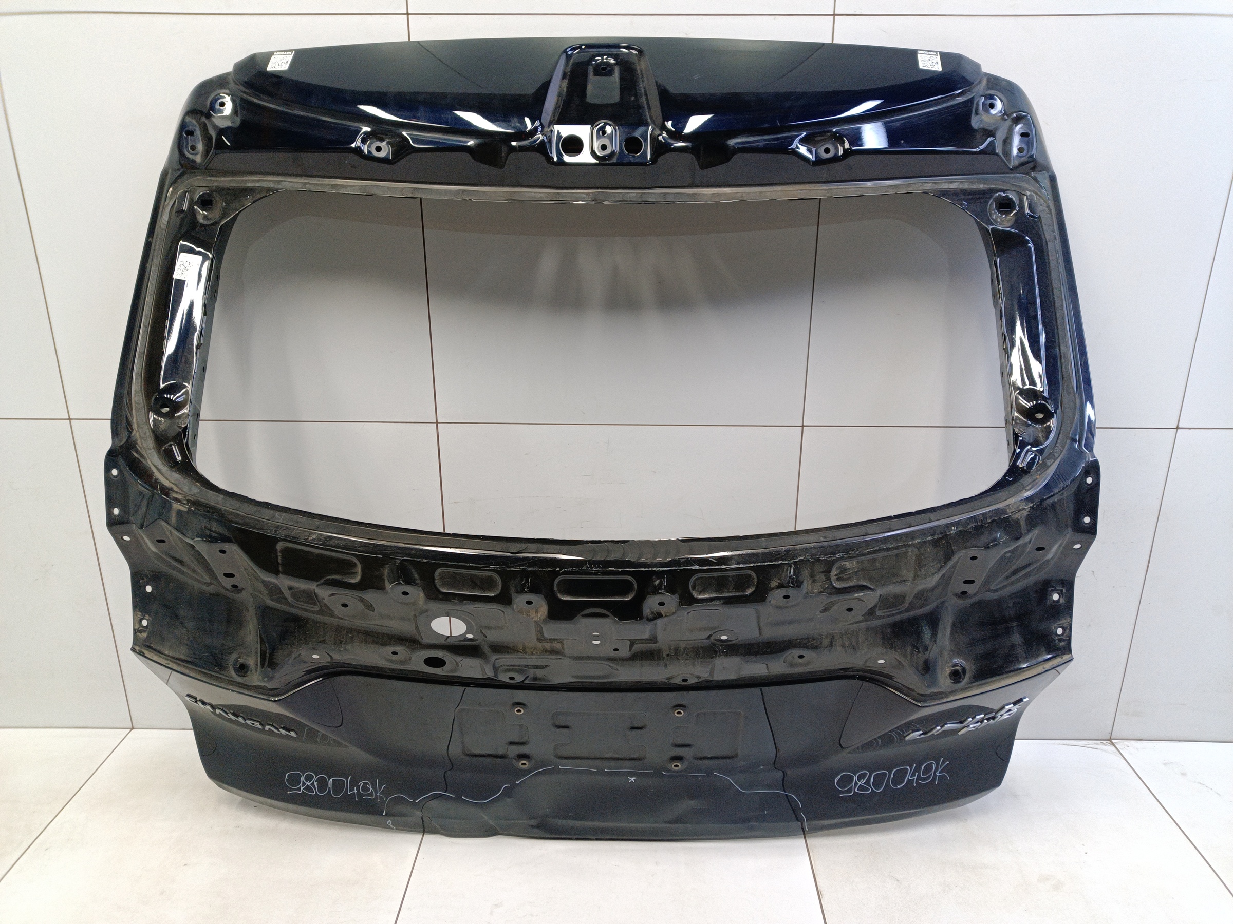 Крышка багажника Changan UNI-K