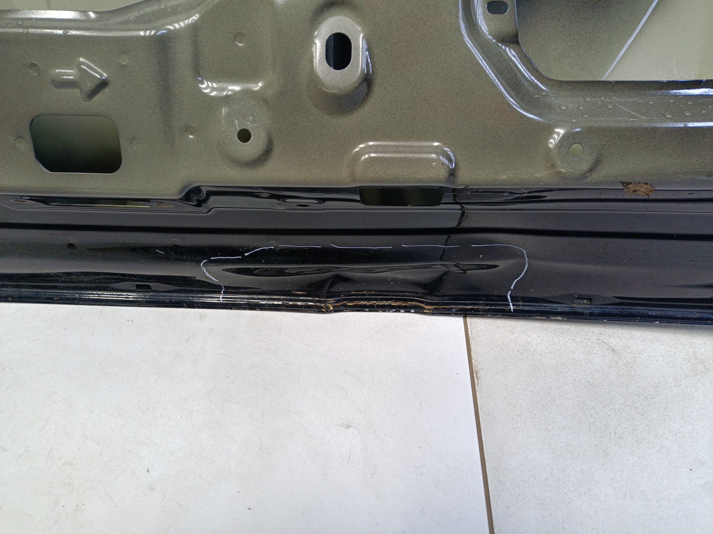 Крышка багажника Changan UNI-K