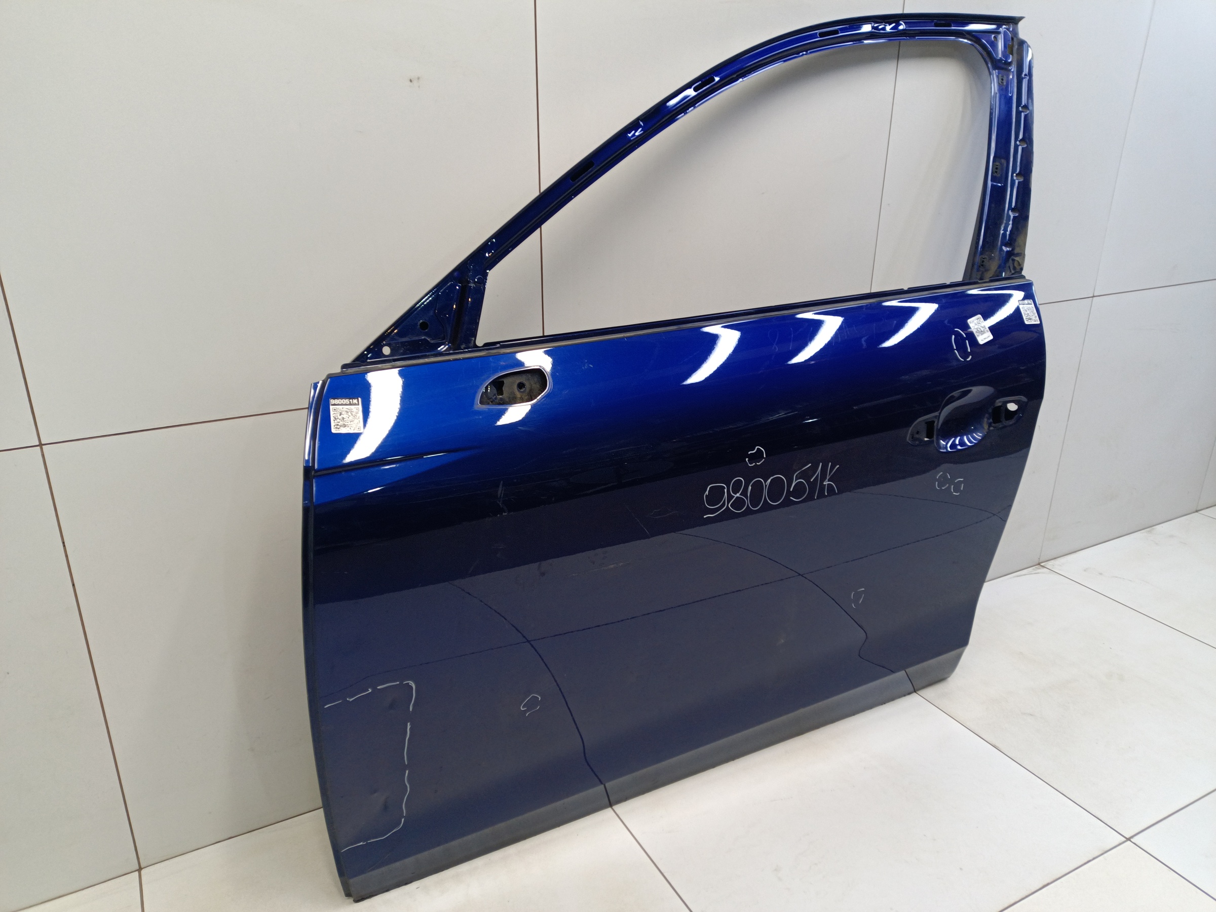 Дверь передняя левая Audi A4 B9