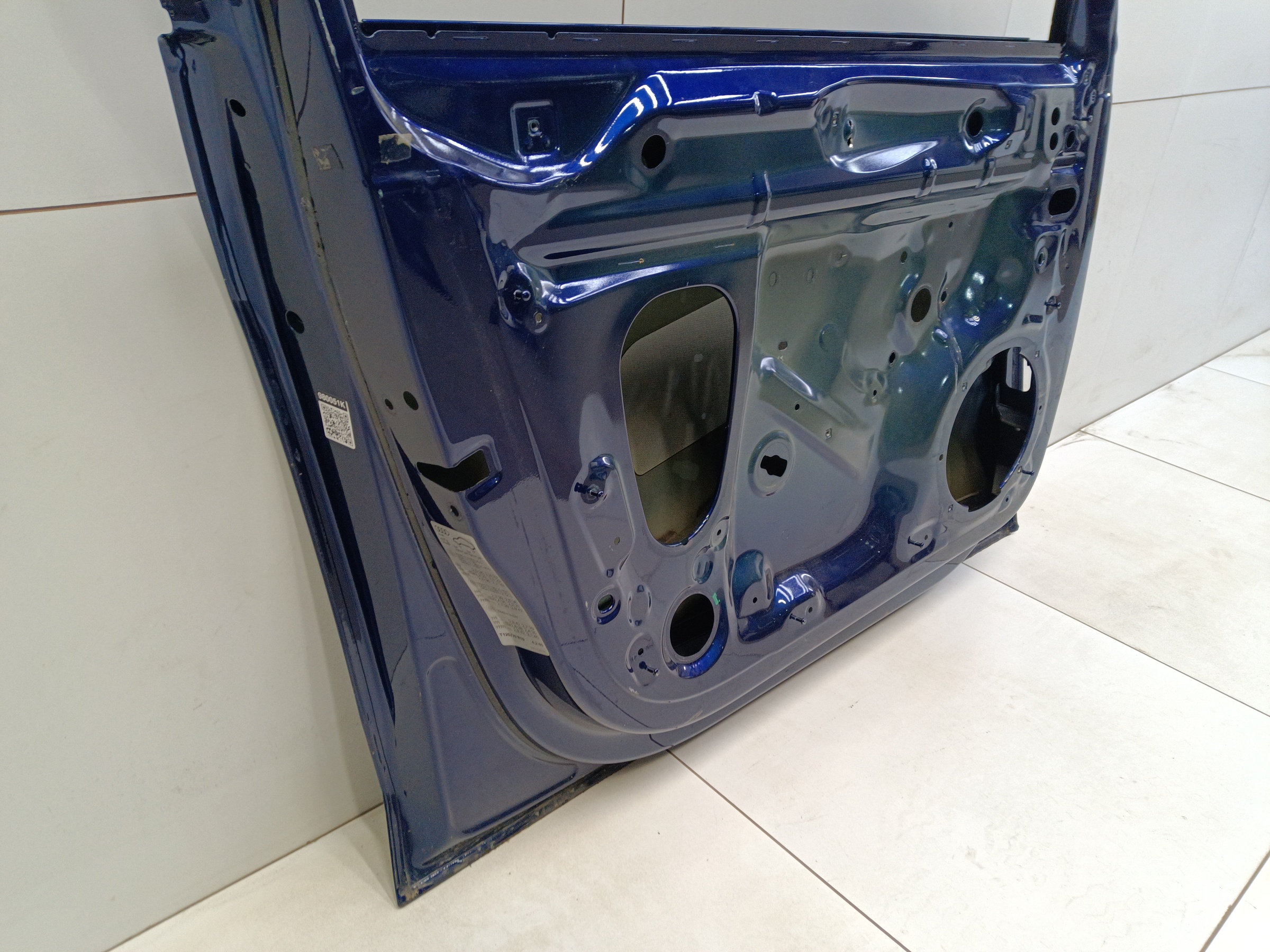 Дверь передняя левая Audi A4 B9