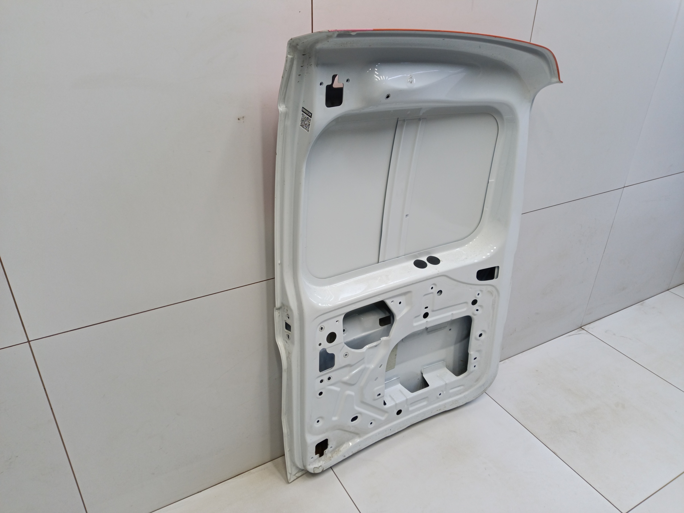 Дверь задняя левая распашная глухая Lada Largus Фургон