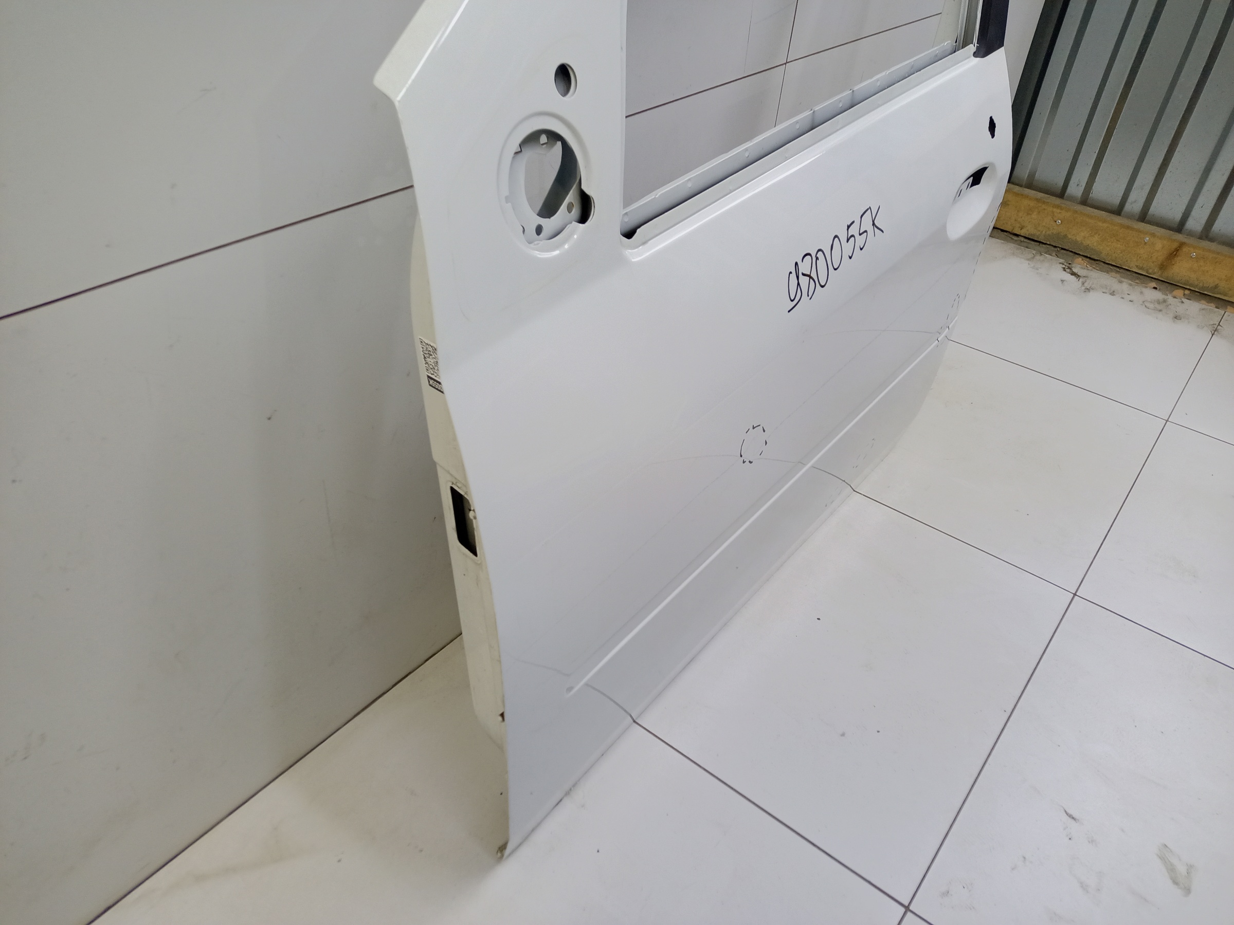 Дверь передняя левая Lada Largus 1 Restail без накладки