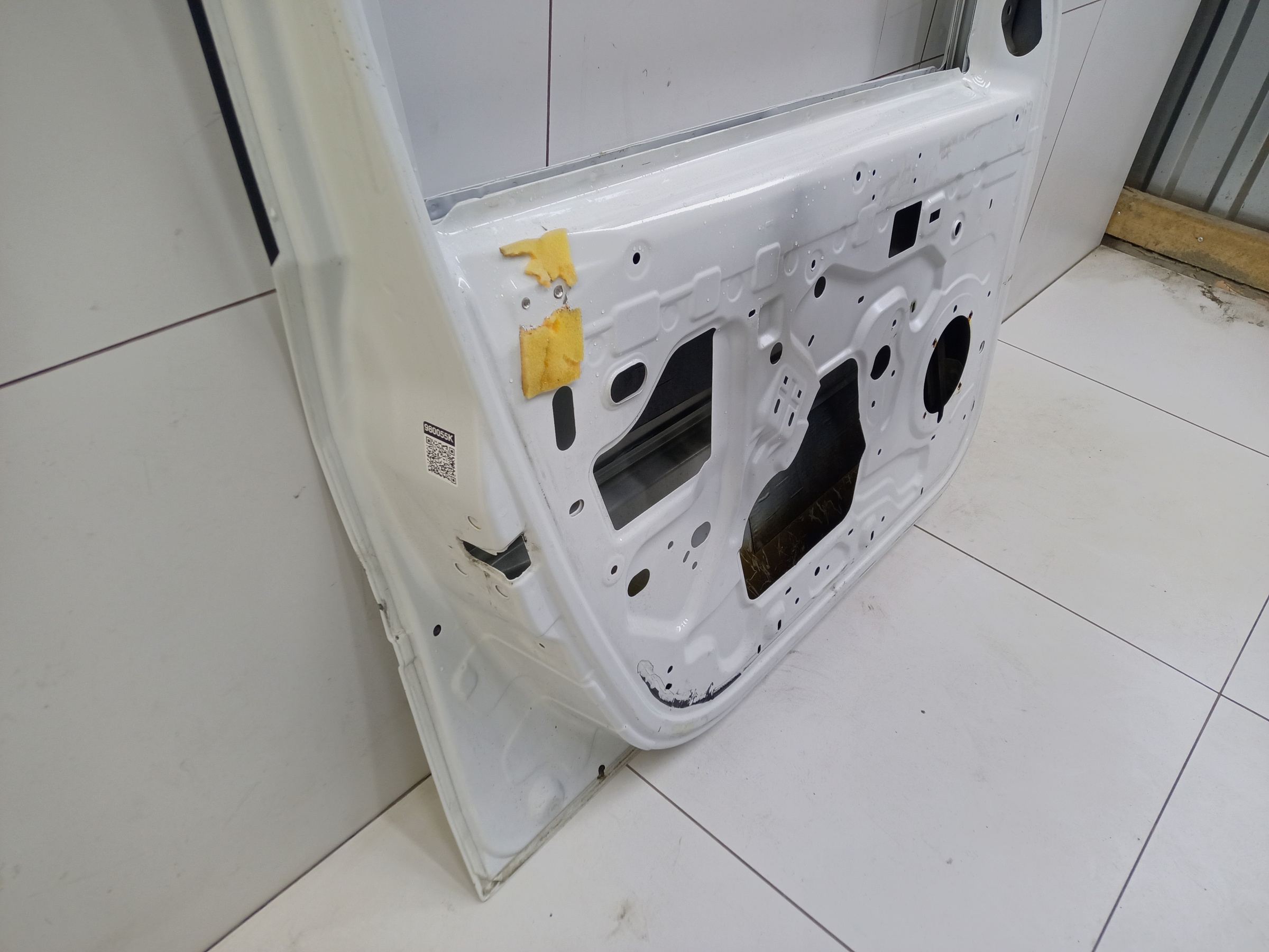 Дверь передняя левая Lada Largus 1 Restail без накладки